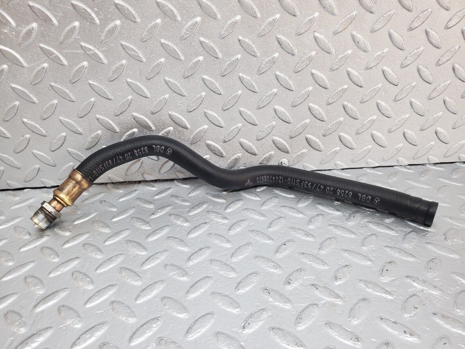 44748 Mercedes-Benz W124 220E Fuel Tank Fuel Filter Hose Pipe 1244706975