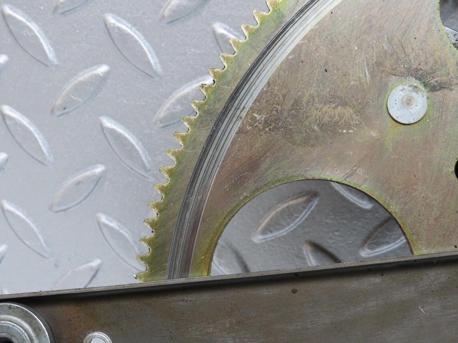 39275 Mercedes-Benz R107 500SL Front Left Power Window Regulator