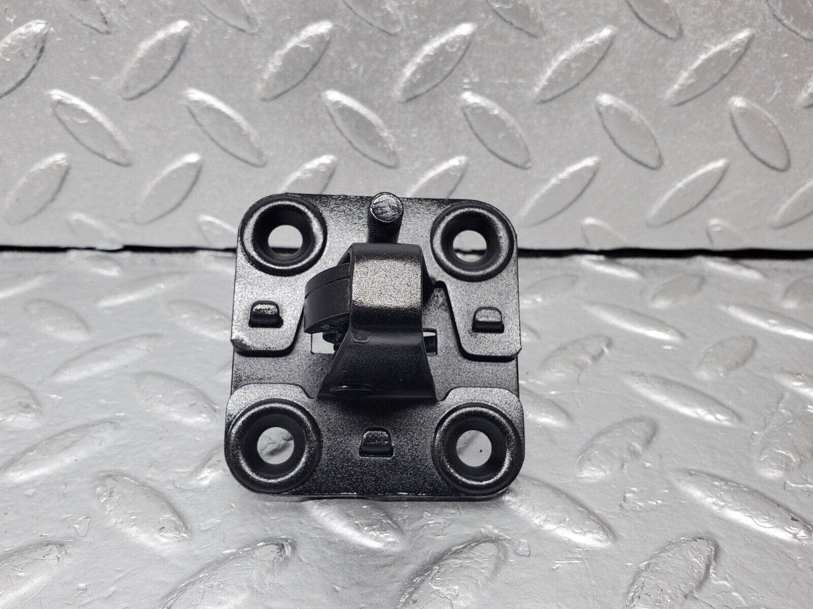 44496 Mercedes-Benz W123 280E Bonnet Lock Latch