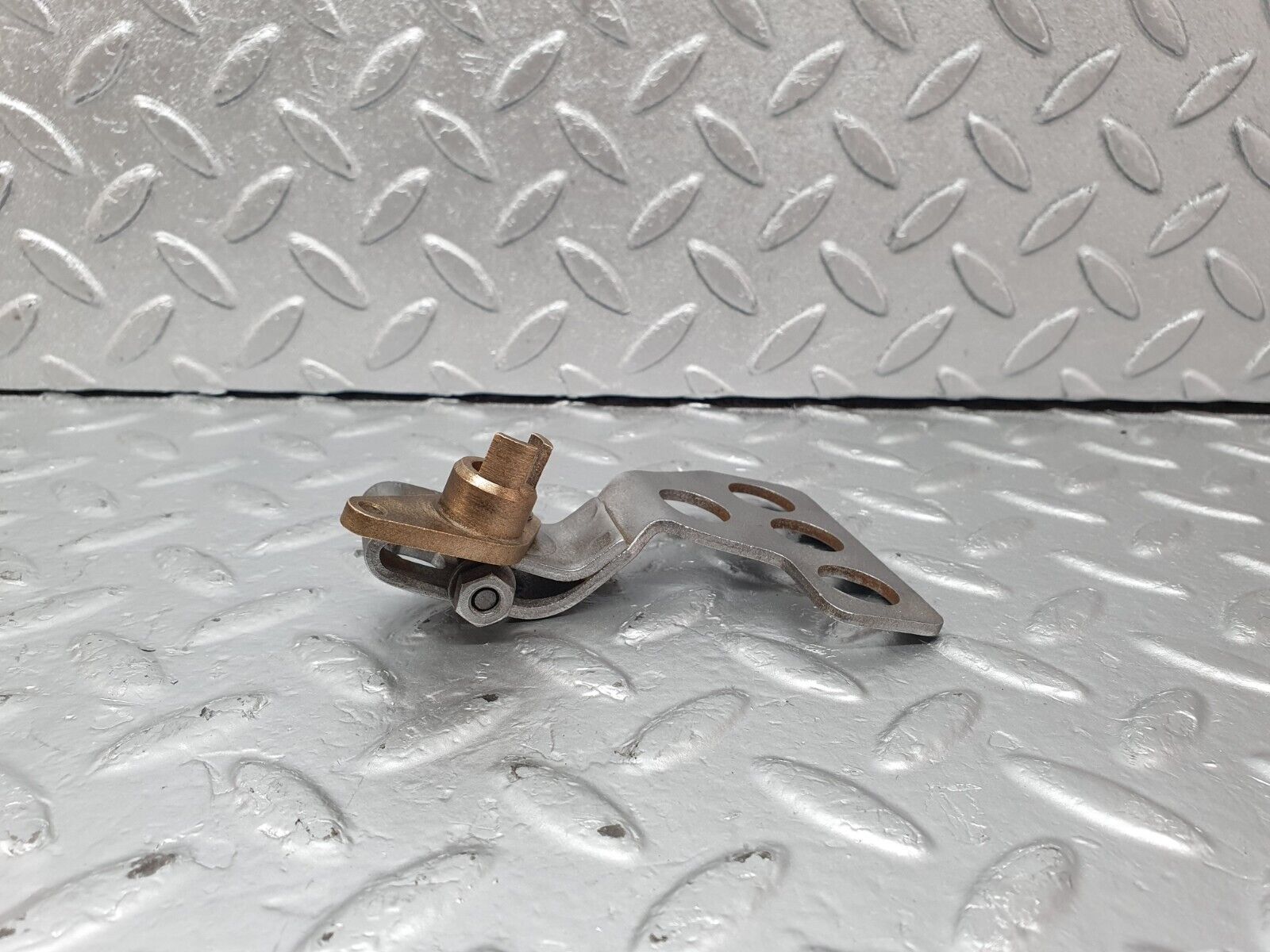 43437 Mercedes-Benz W108 280SE Automatic Gearbox Linkage Bracket