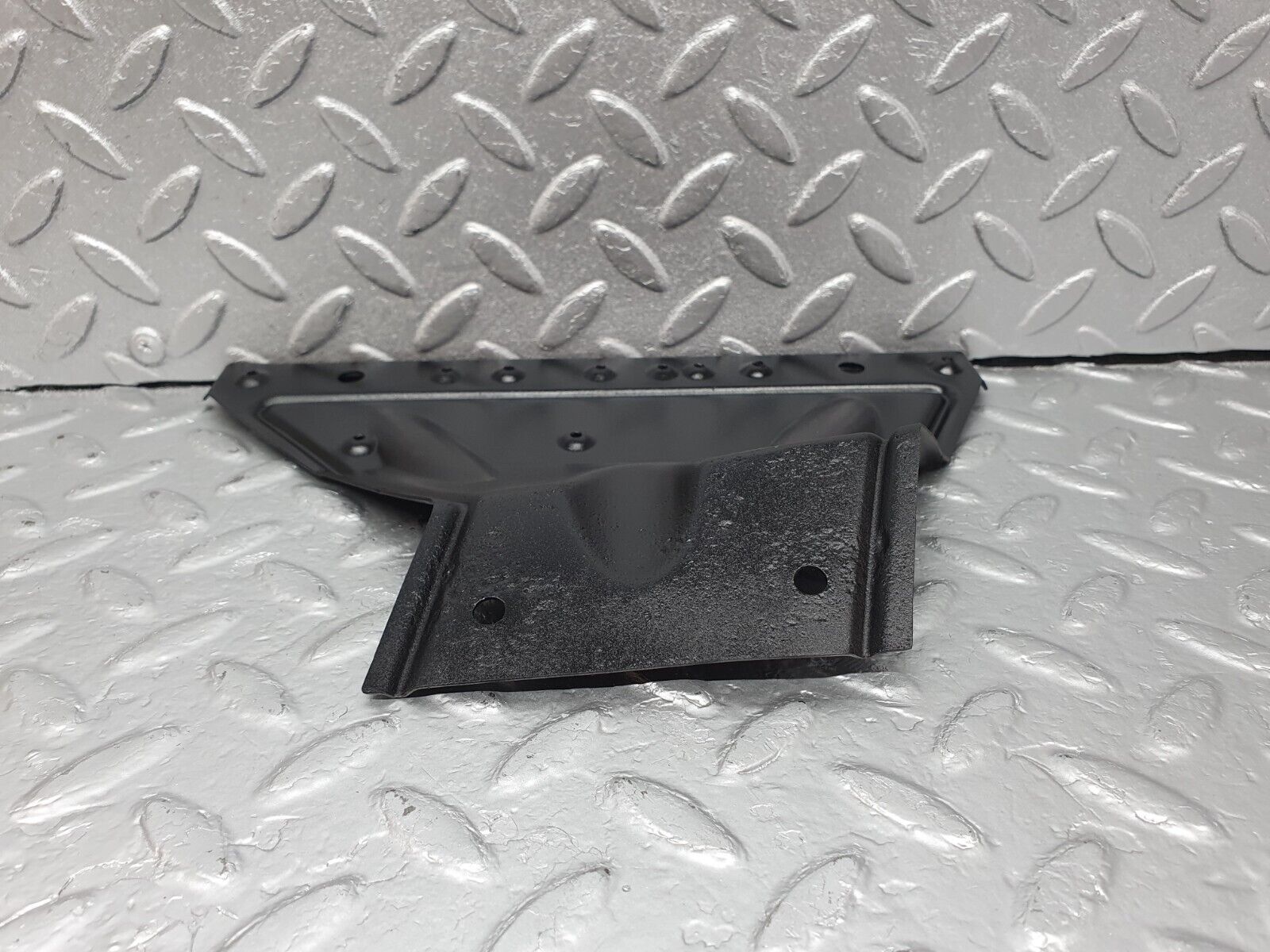 43175 Mercedes-Benz W108 280SE Engine Bay Wire Cover