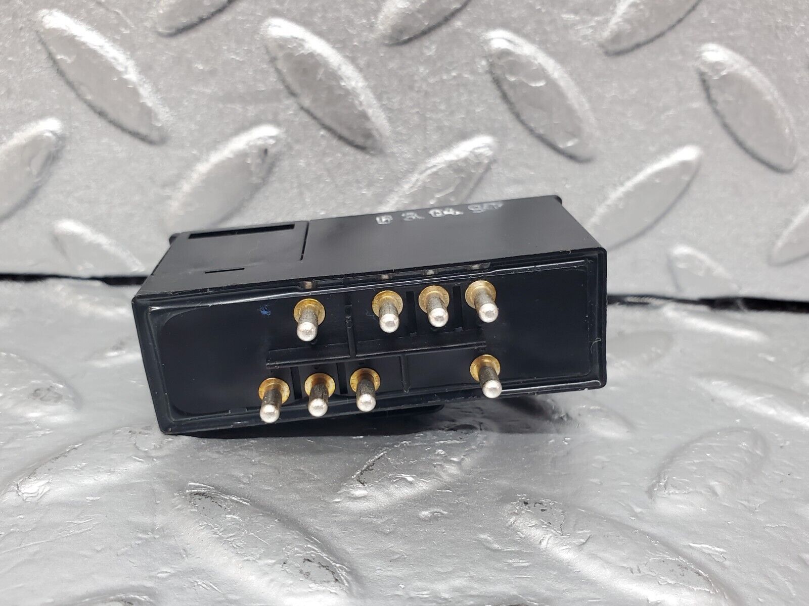 44899 Mercedes-Benz R129 300SL Coupe Right Seat Locking Relay 1298210147