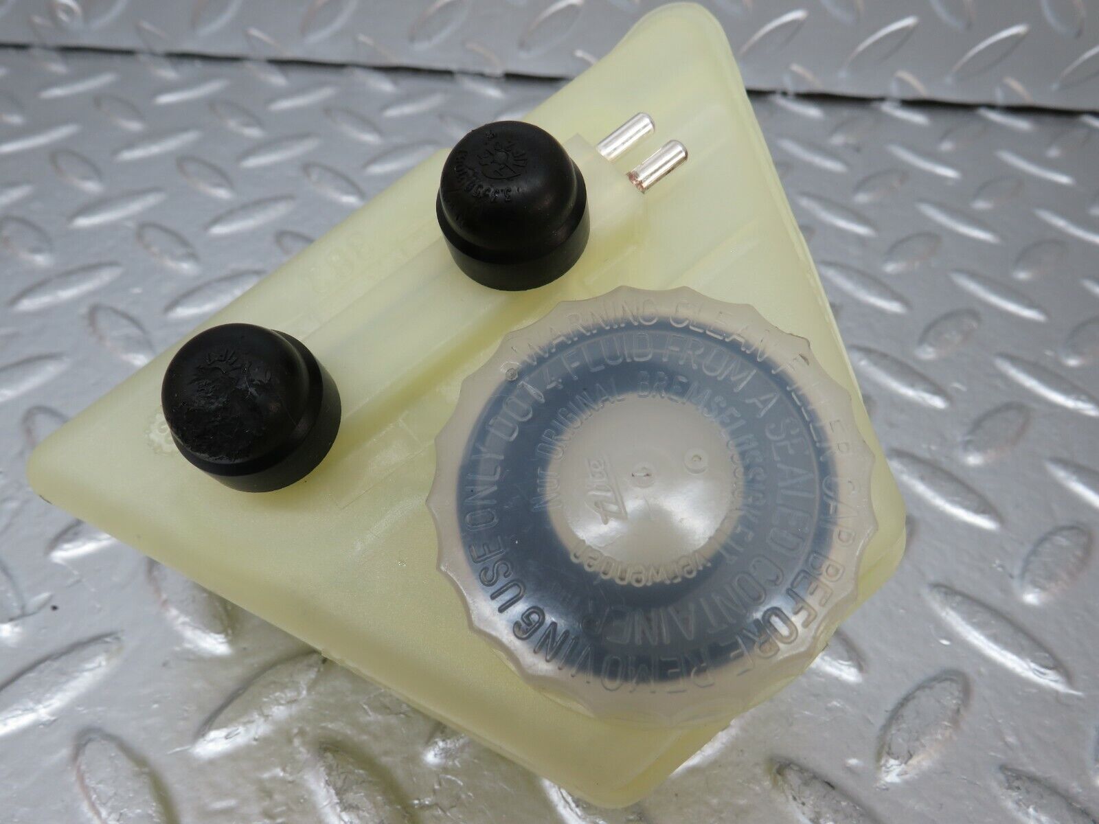 43809 Mercedes-Benz S124 220TE Wagon Brake Fluid Reservoir Tank ATE 3.3508-8122.1