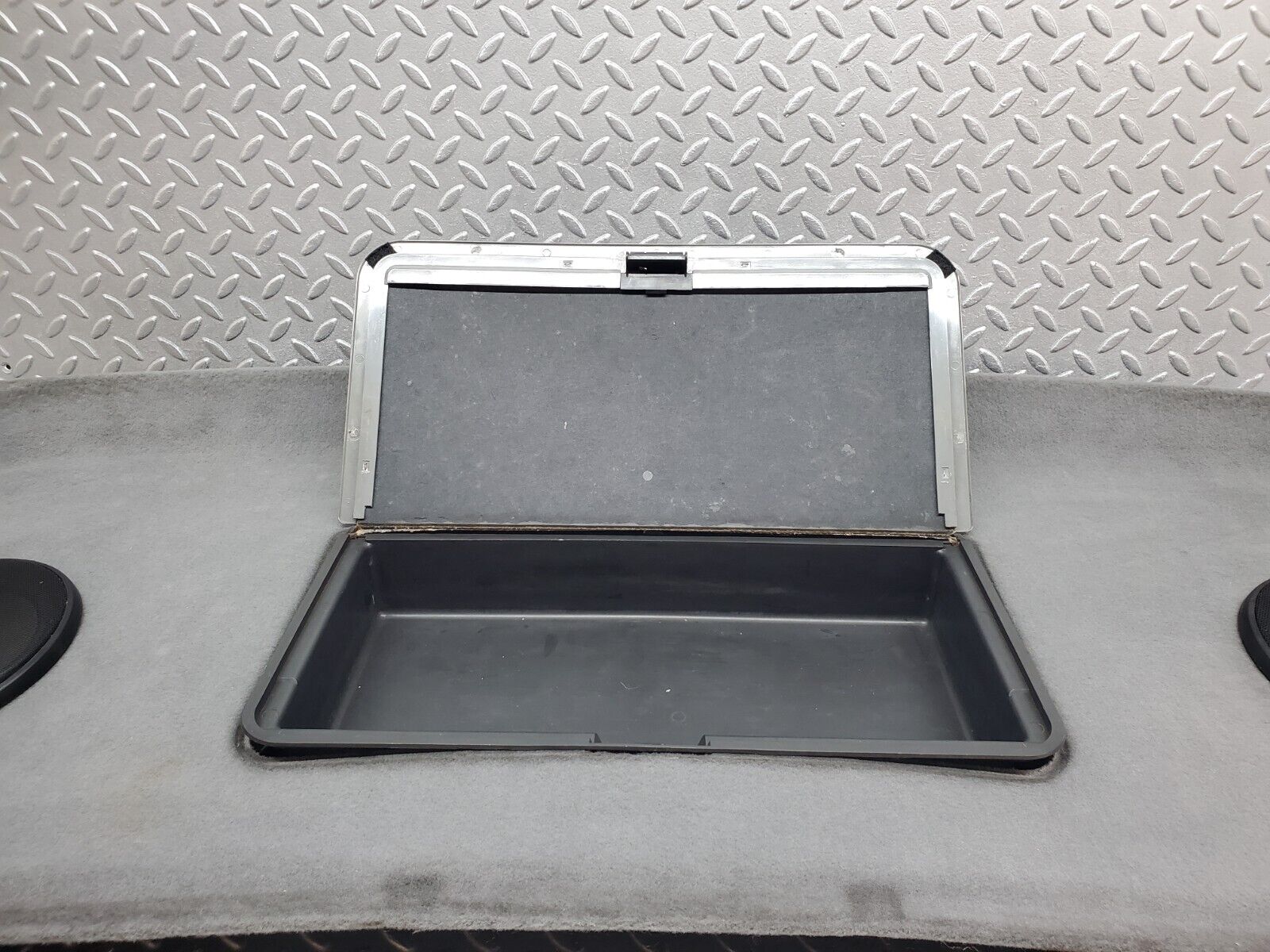 44696 Mercedes-Benz W124 220E Parcel Shelf With Speakers Grey 1246900249