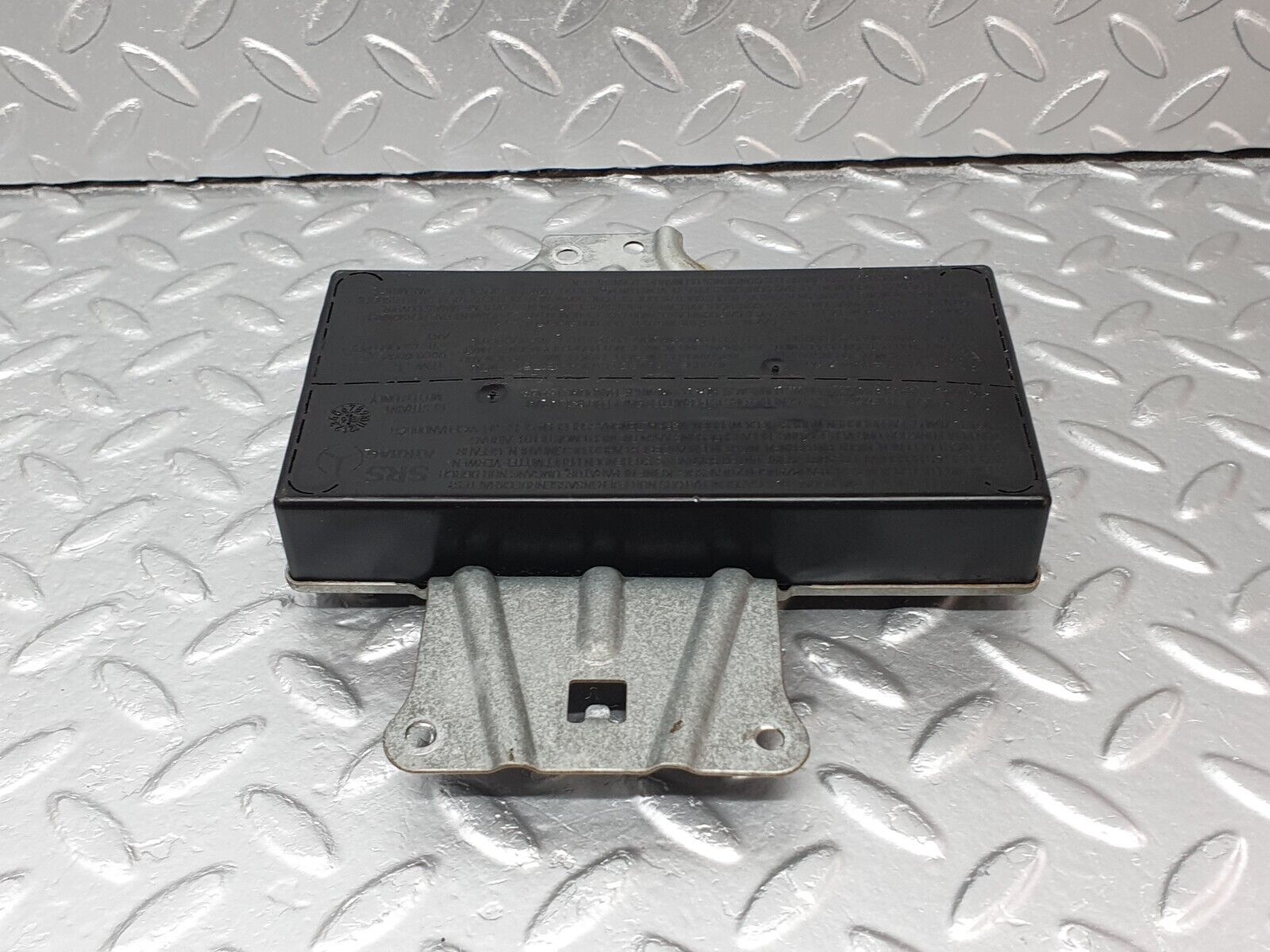 41751 Mercedes-Benz W202 C200 Left Side Airbag Module 002798269 1708600305