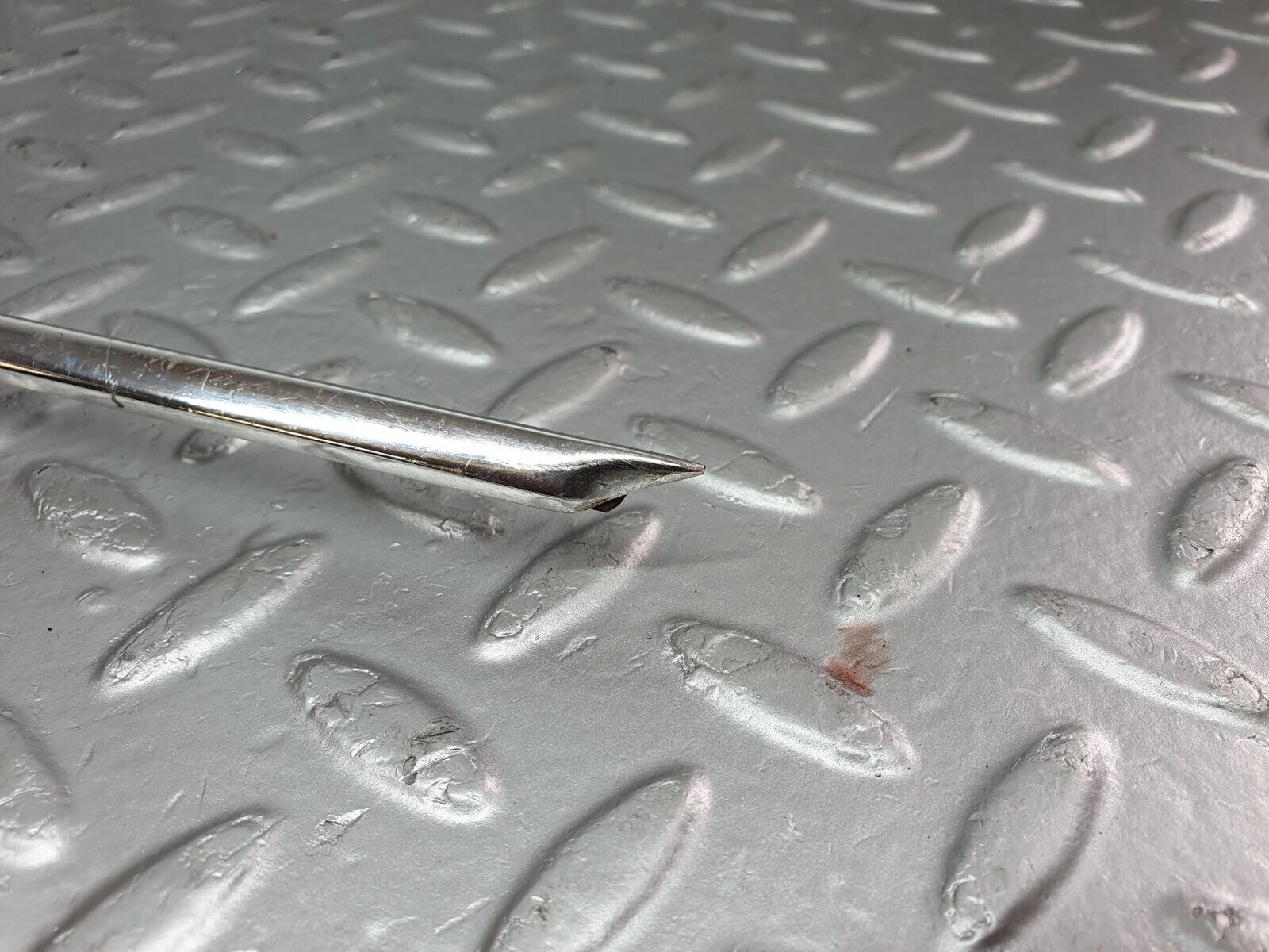 43472 Mercedes-Benz W108 280SE Right Door Card Chrome Trim