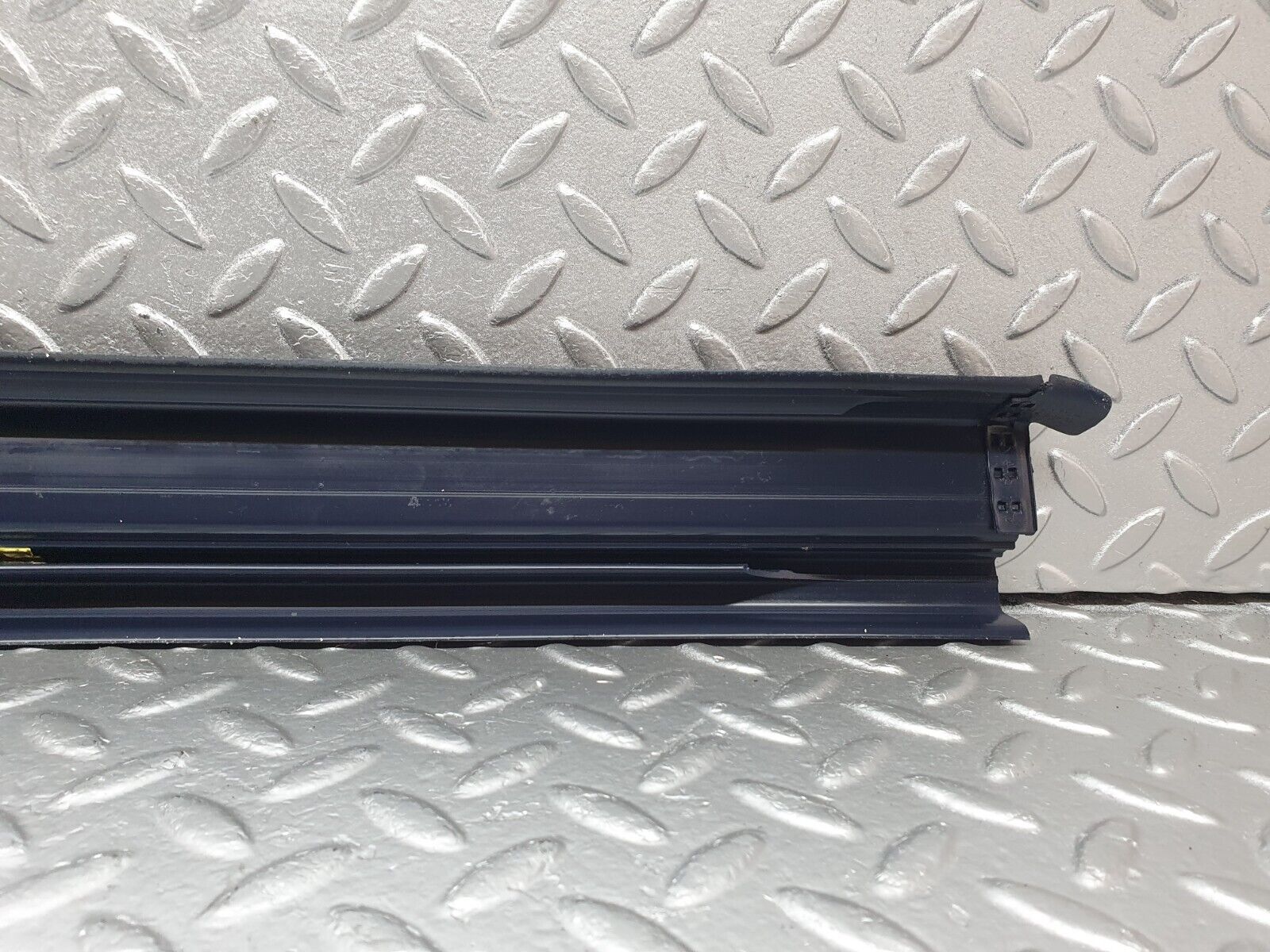 42713 Mercedes-Benz W201 190 2.0L Front Right Door Sill Blue
