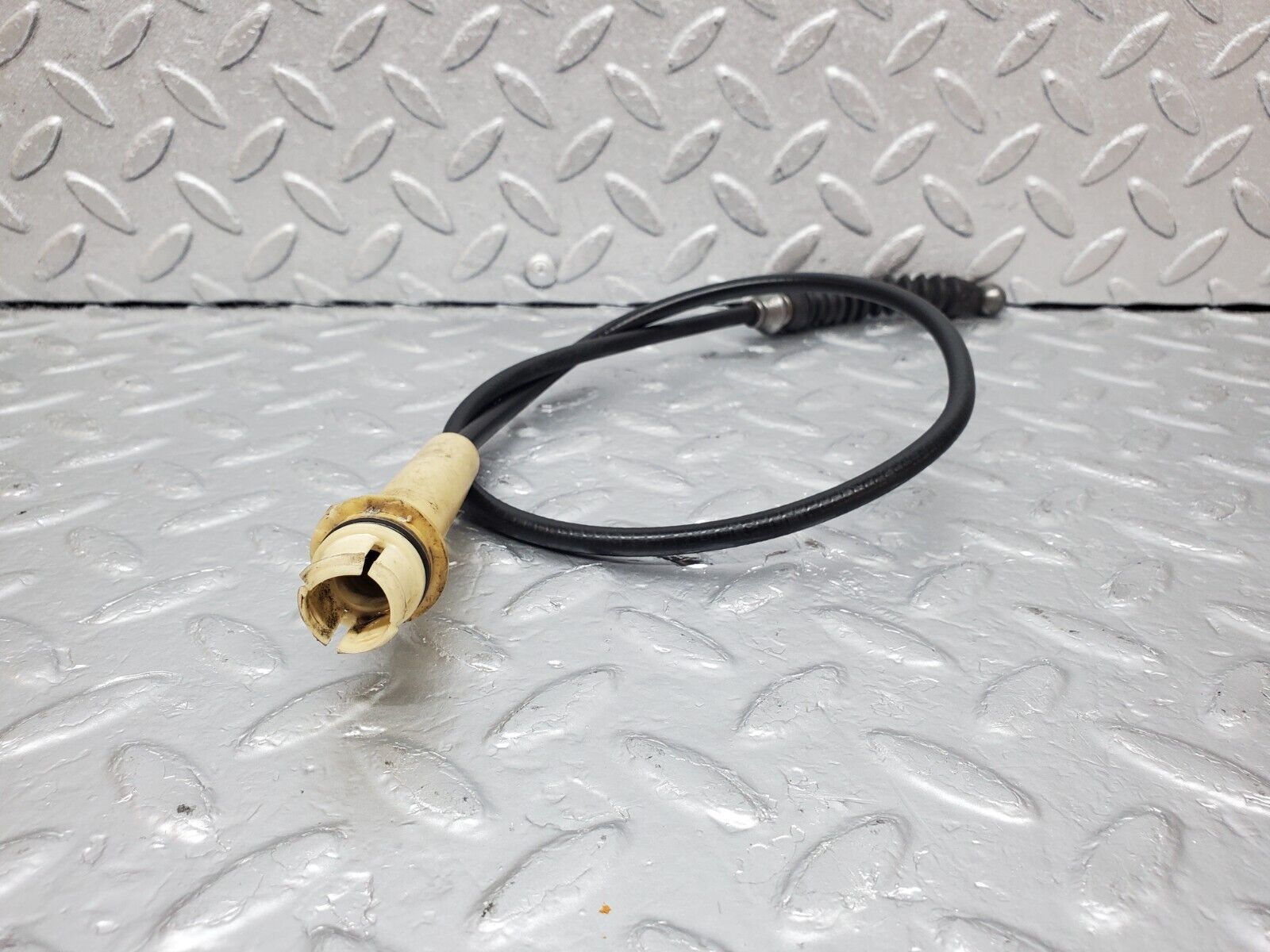 45455 Mercedes-Benz 280E M110.988 Automatic Gearbox Cable