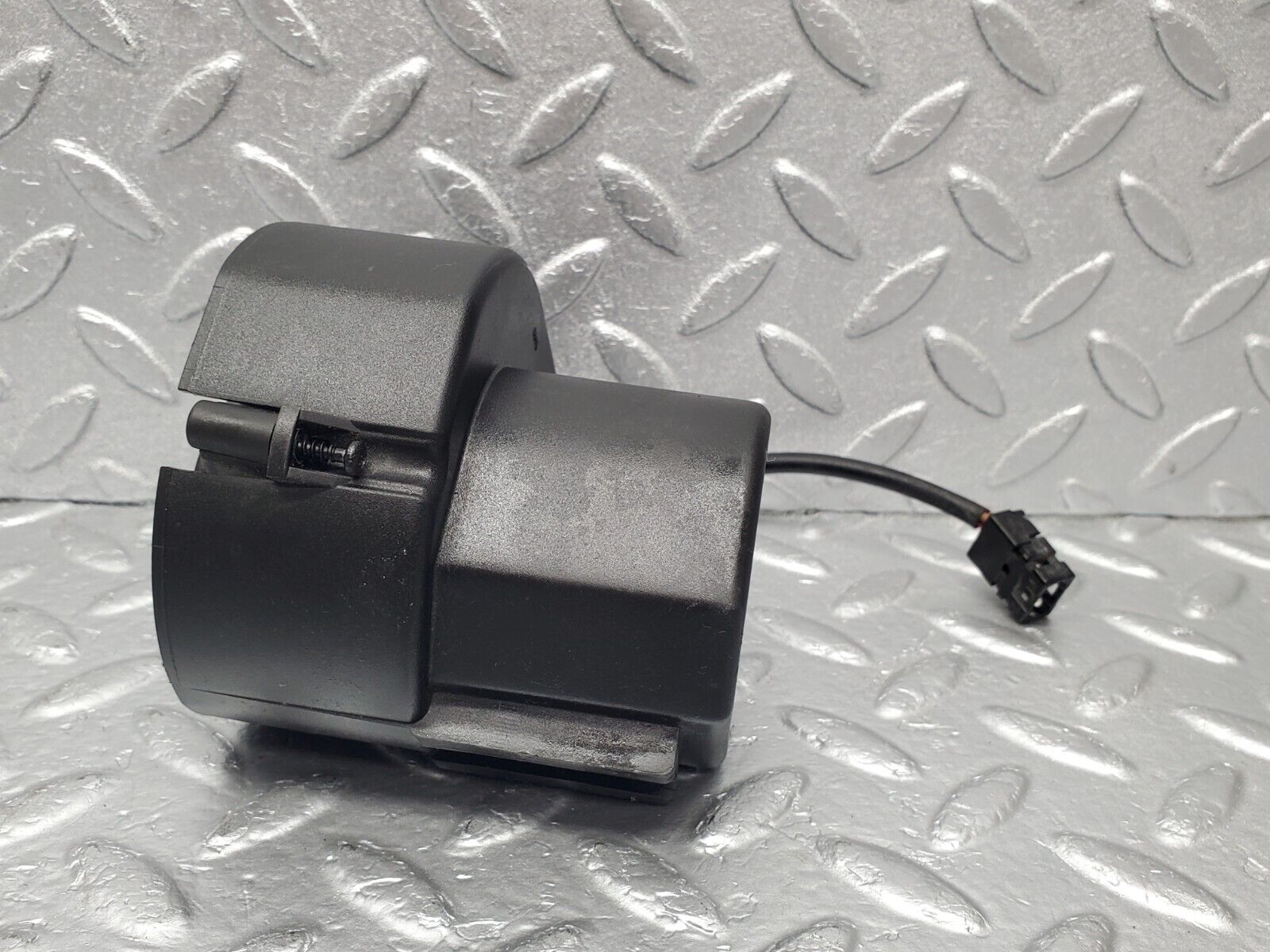 46904 Mercedes-Benz R129 320SL Coupe ECU Heater Blower Motor