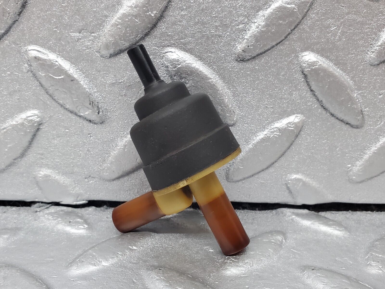 45343 Mercedes-Benz 280E M110.983 Vacuum Valve Solenoid