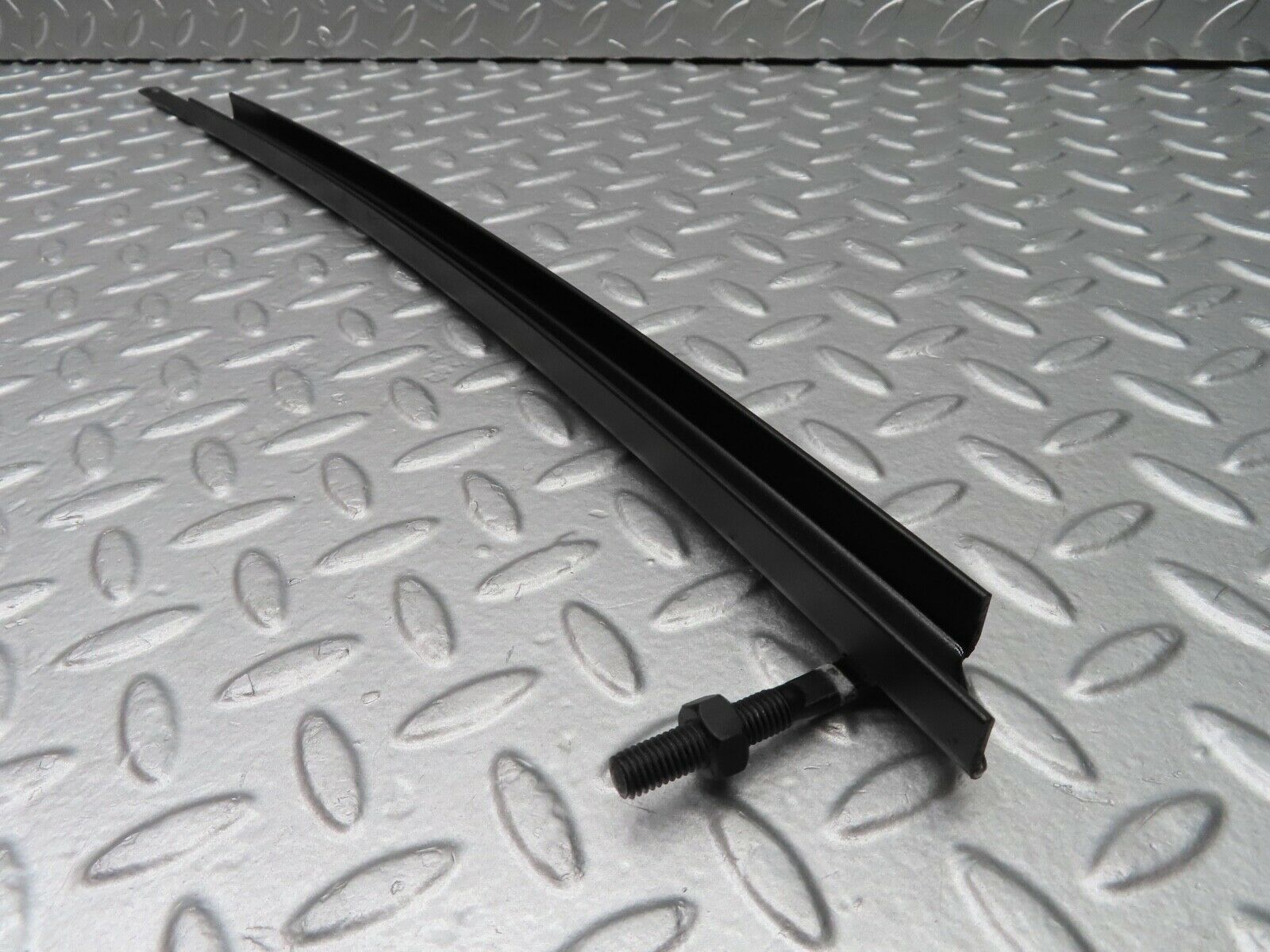 20612 Mercedes-Benz R107 450SL Right Door Window Channel Front