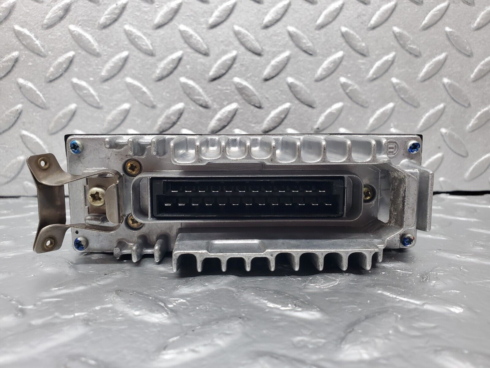 45554 Mercedes-Benz W126 420SE Engine Control Unit Bosch 0065459332 0280800272