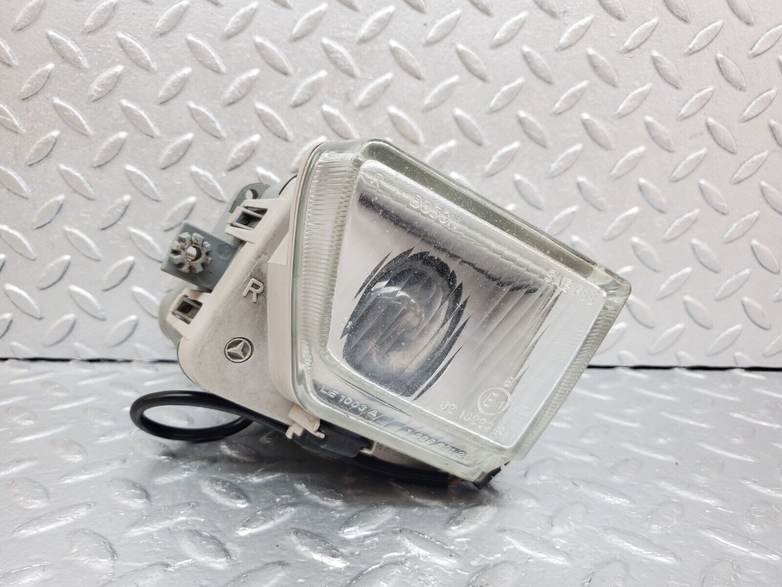 45196 Mercedes-Benz R129 300SL Coupe Front Right Fog Light Bosch 0305120002 1305621246