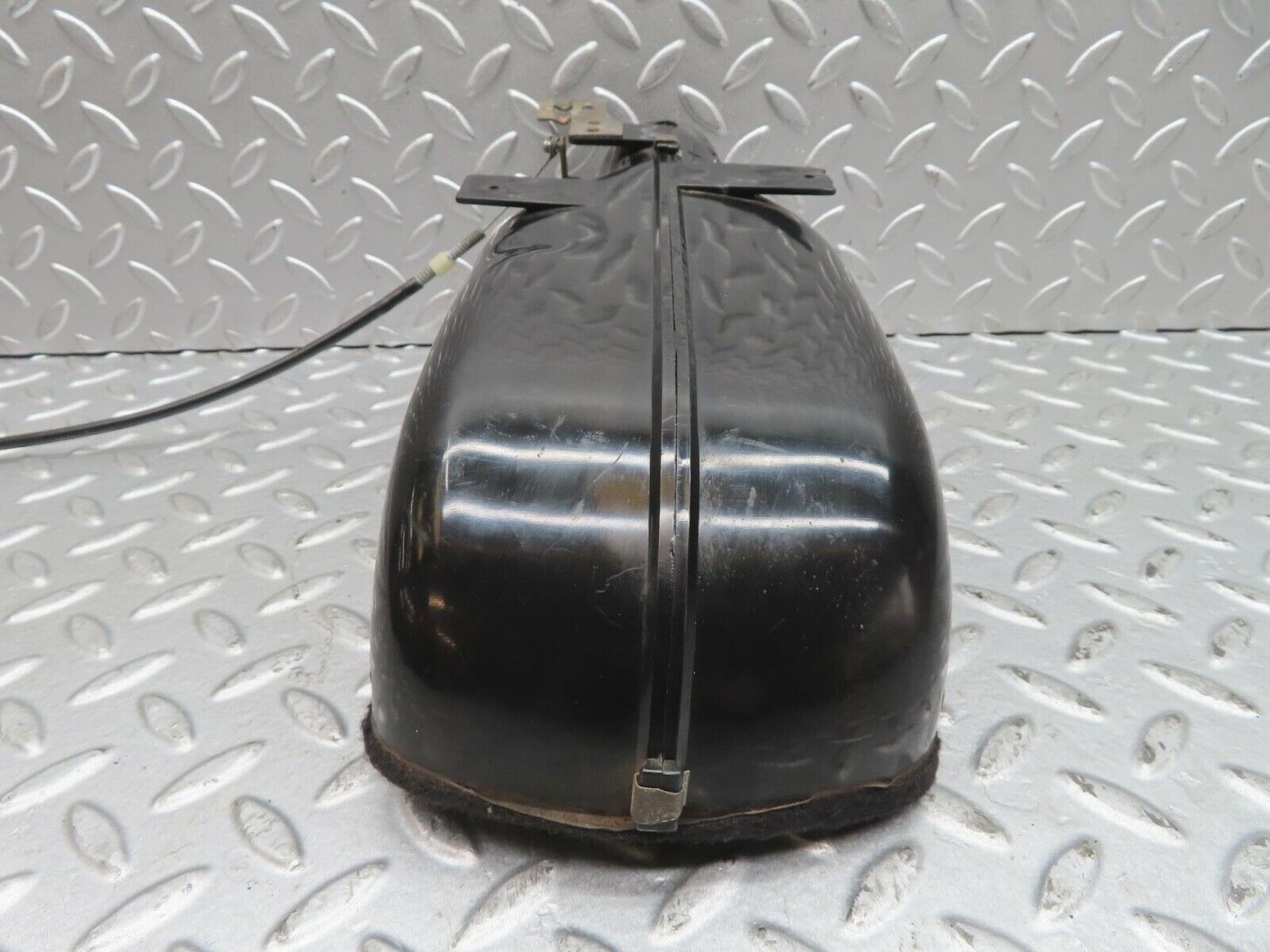 13844 Mercedes-Benz R107 450SL Heater Air Duct