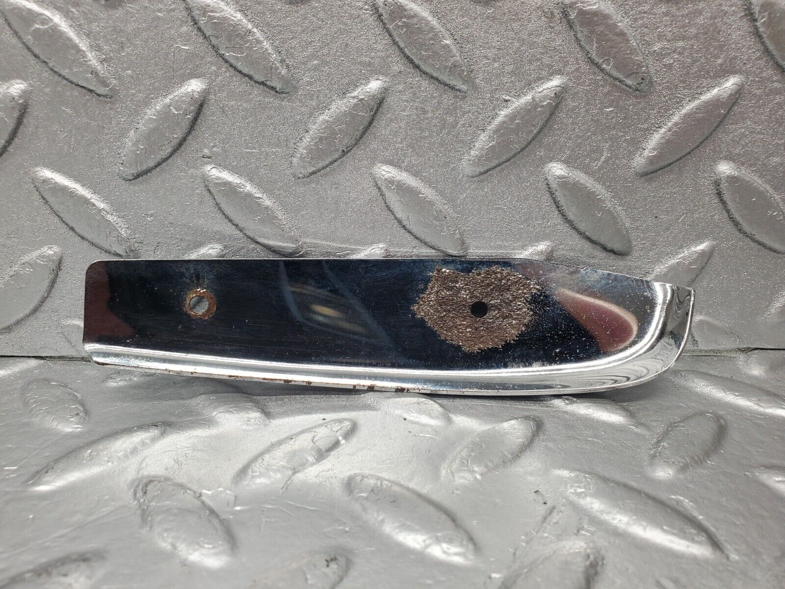 46534 Mercedes-Benz C123 280CE Coupe Left Door Chrome Front Cover