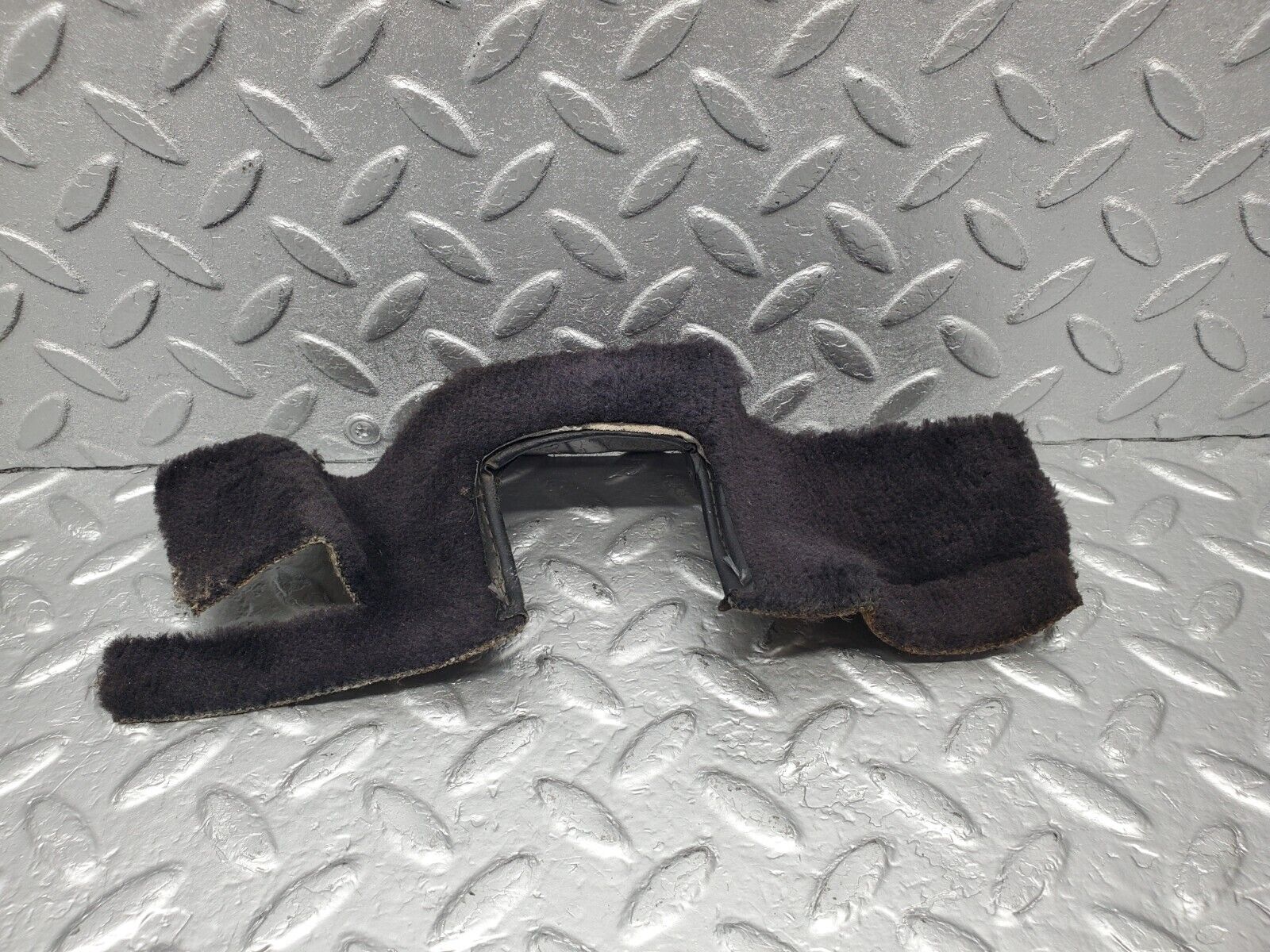 46429 Mercedes-Benz C123 280CE Coupe Front Left Seat Rail Cover Carpet Black