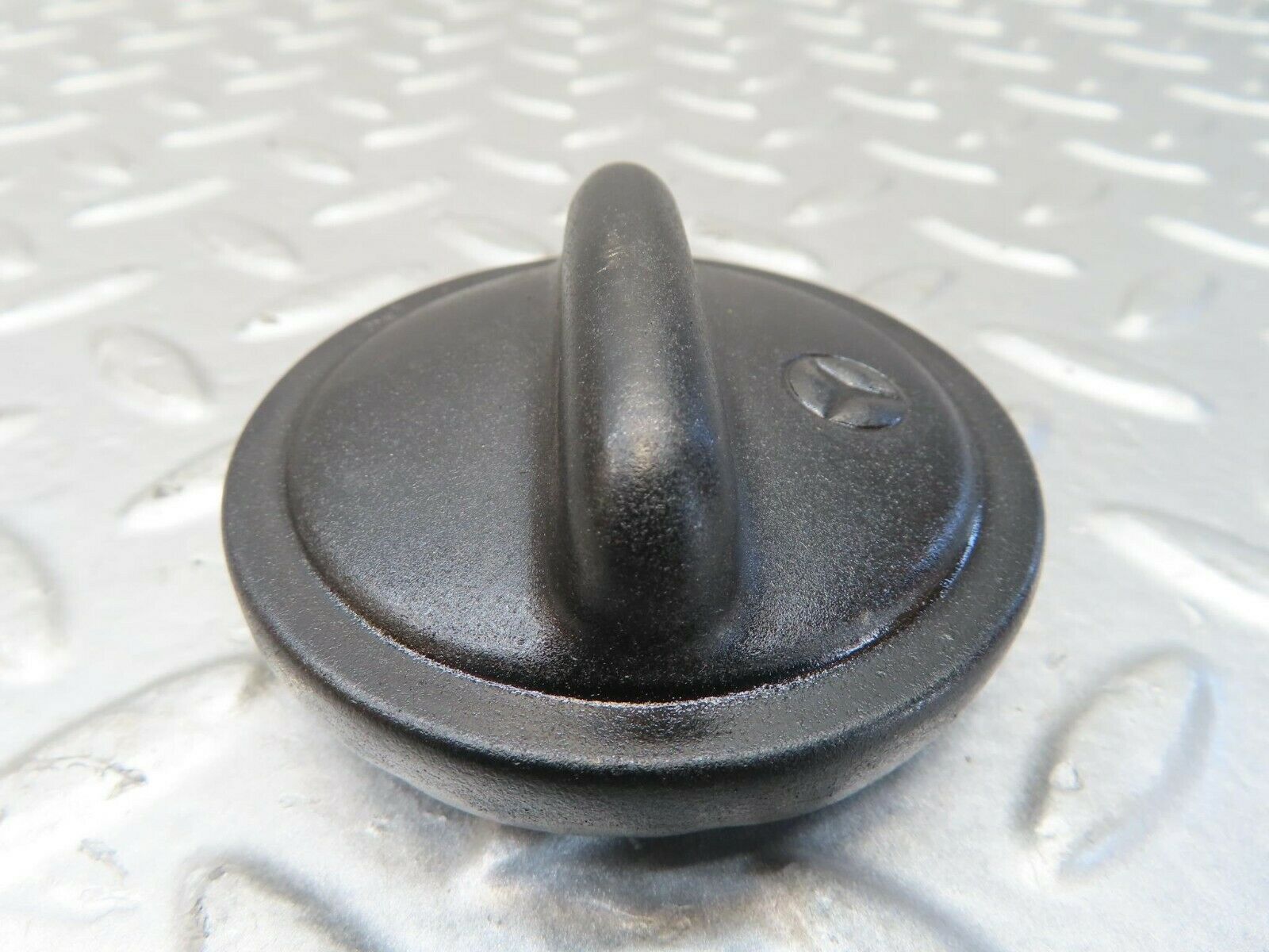 15674 Mercedes-Benz R107 450SL Fuel Tank Cap