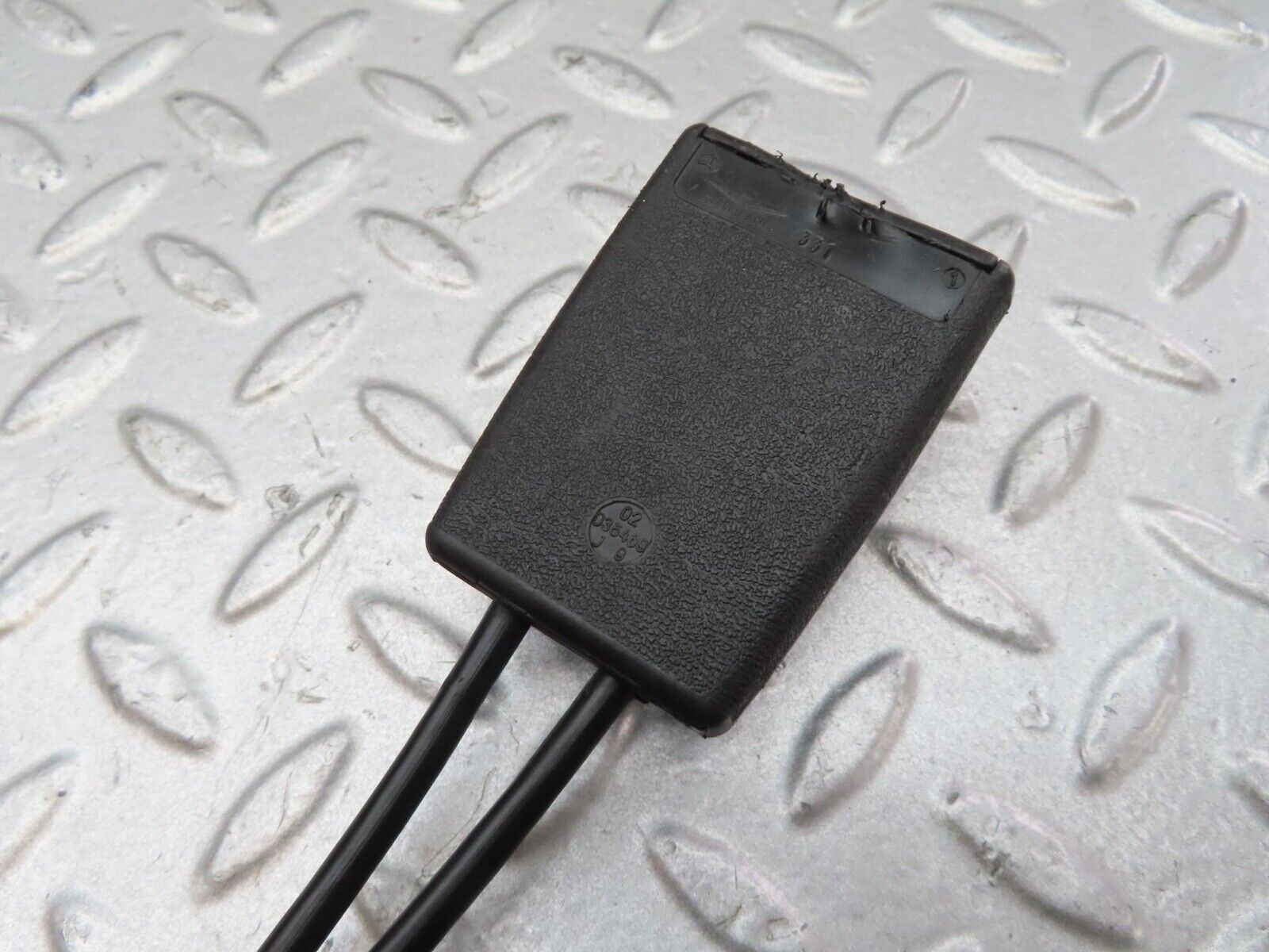 14733 Mercedes-Benz W201 190E Rear Seat Belt Set