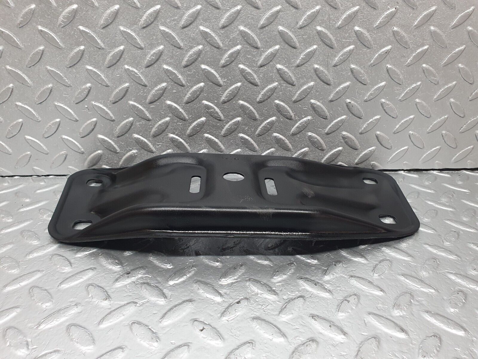 42717 Mercedes-Benz W201 190 2.0L Gearbox Mount Bracket