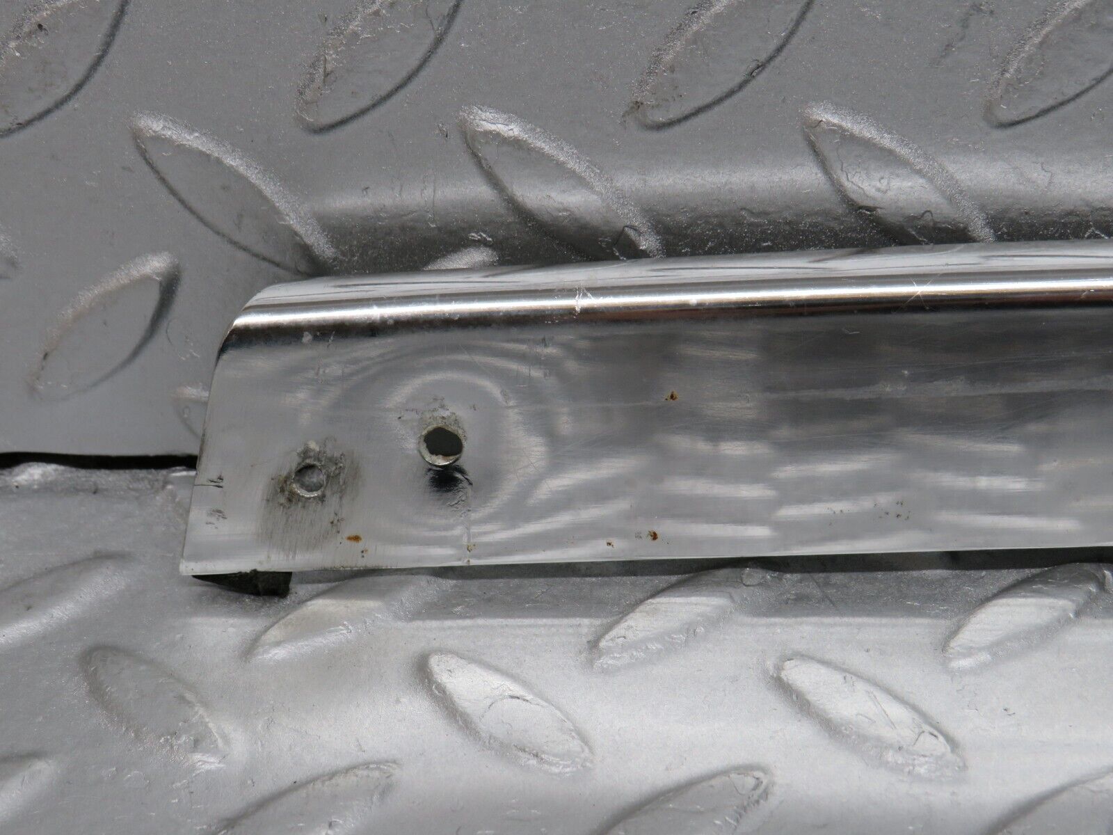 39190 Mercedes-Benz R107 500SL A Pillar Chrome Trim Right