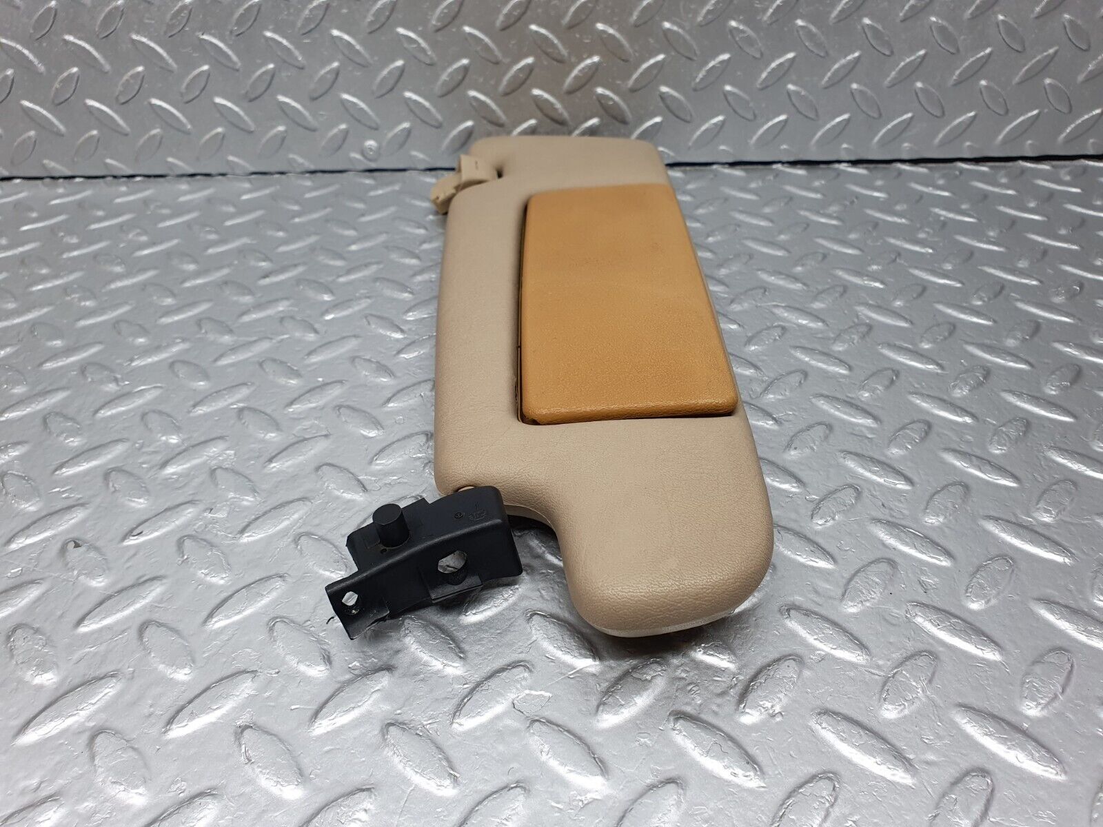 42231 Mercedes-Benz R129 320SL Coupe Sun Visor Left Side Beige