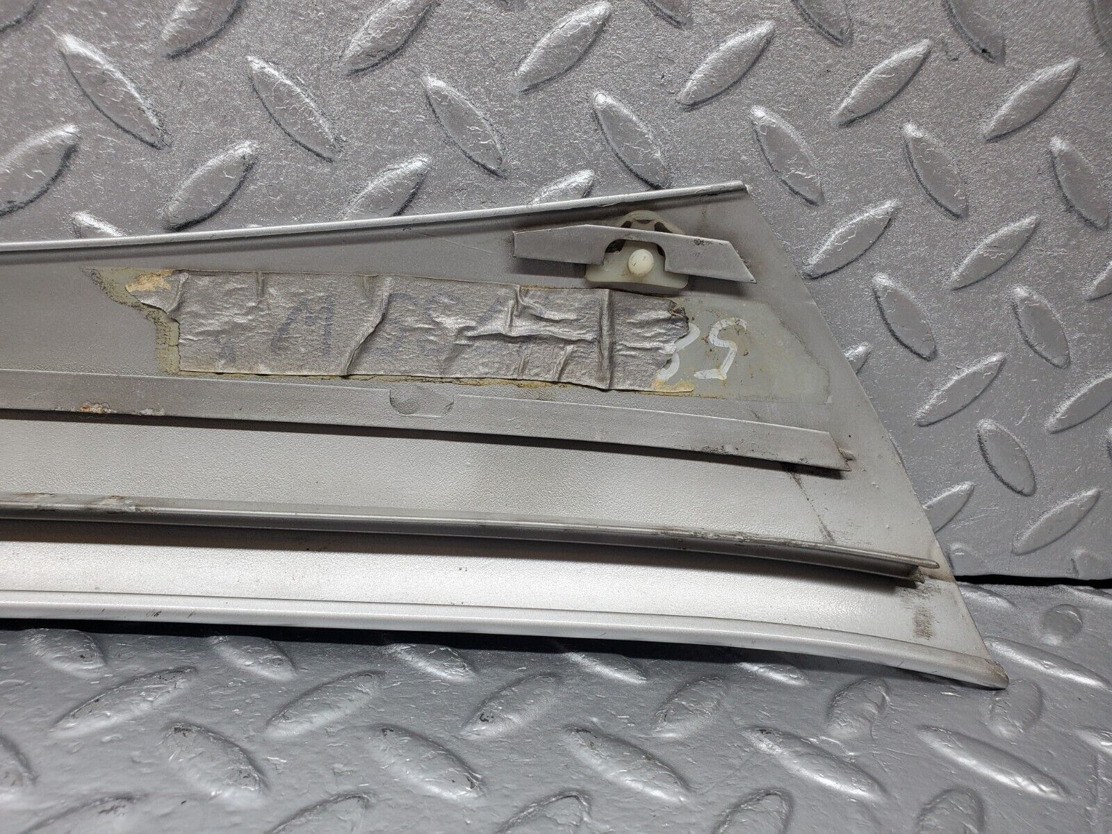 45098 Mercedes-Benz R129 300SL Coupe A Pillar Exterior Trim Cover Right Side