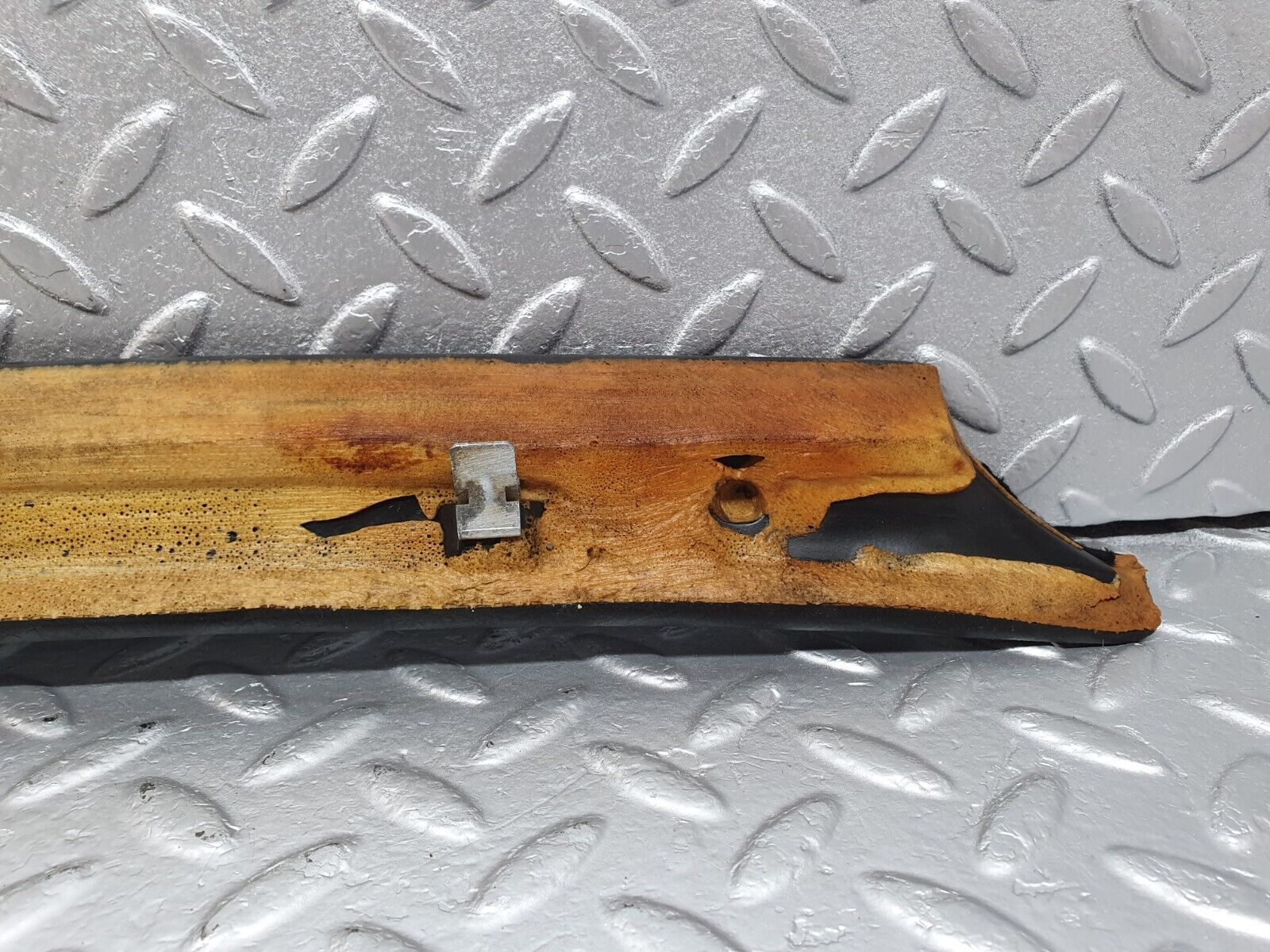 43187 Mercedes-Benz W108 280SE A Pillar Cover Left Side Black