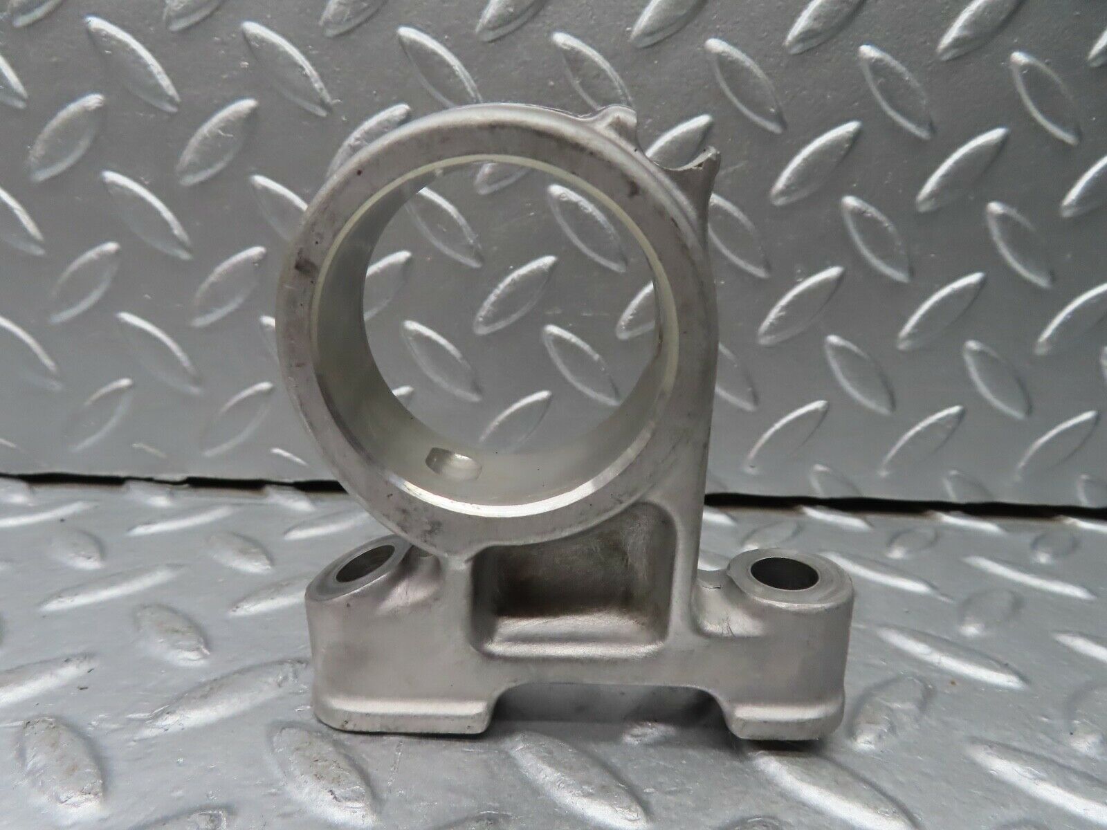 20645 Mercedes-Benz R107 450SL Camshaft Tower Bearing 1160512712