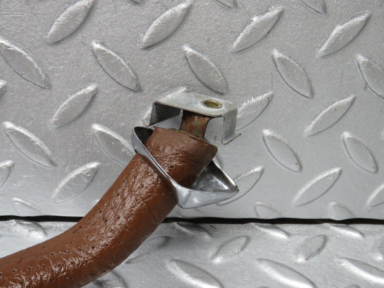 39872 Mercedes-Benz R107 350SL Interior Door Handle Brown Right Side