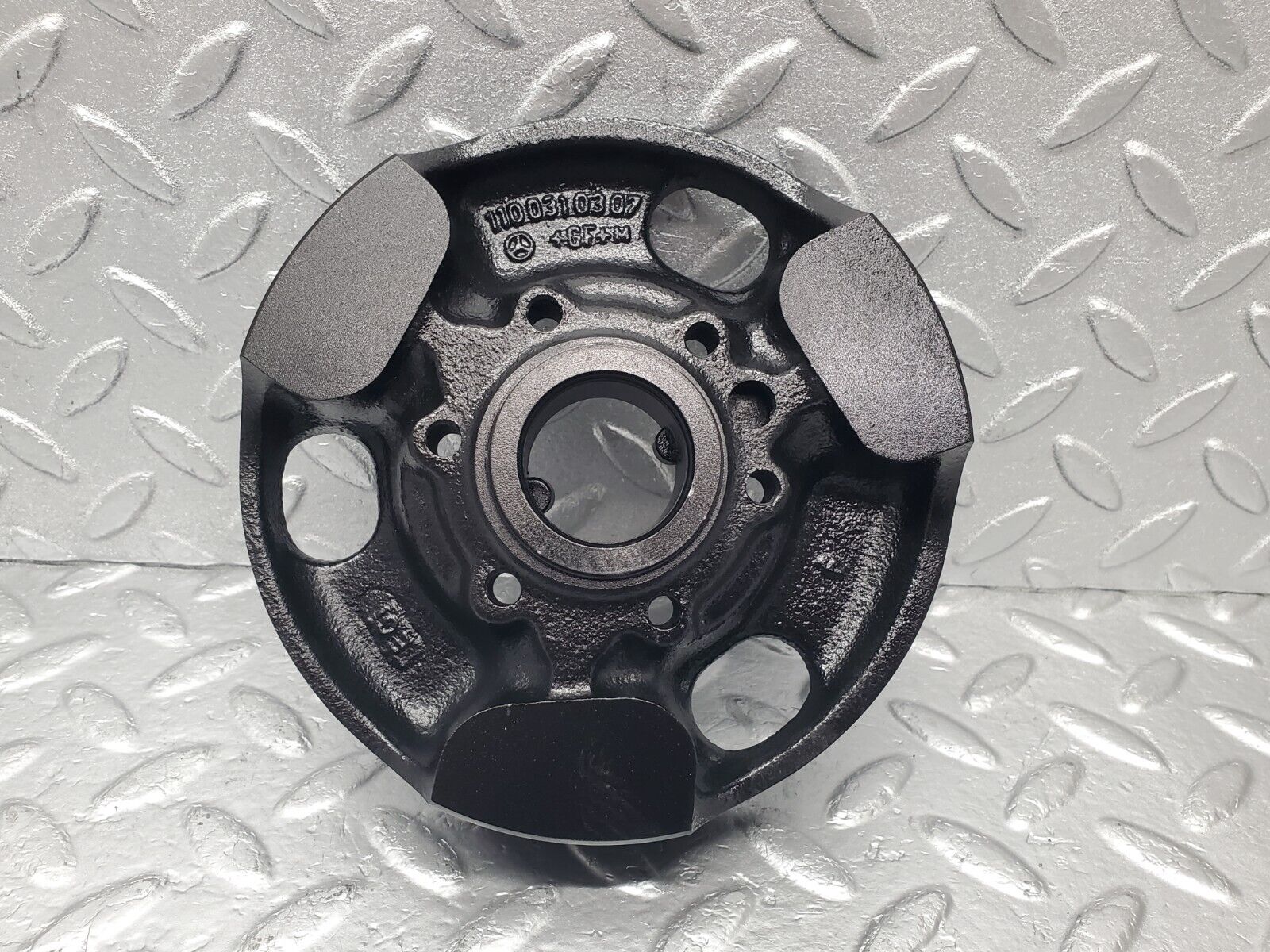 46638 Mercedes-Benz C123 280CE Coupe Crankshaft Vibration Damper 1100310307