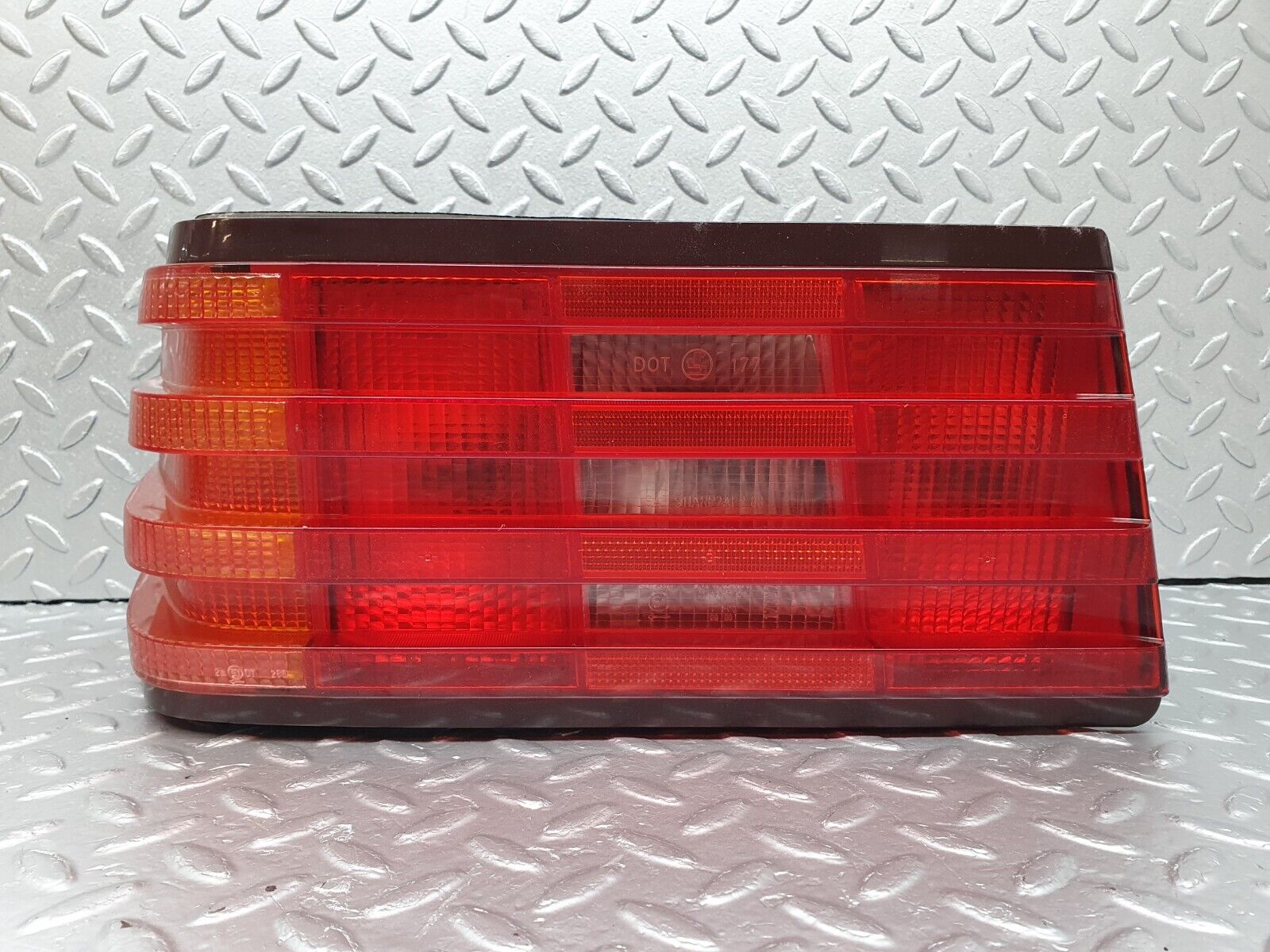 42278 Mercedes-Benz R129 320SL Coupe Tail Light Left Side