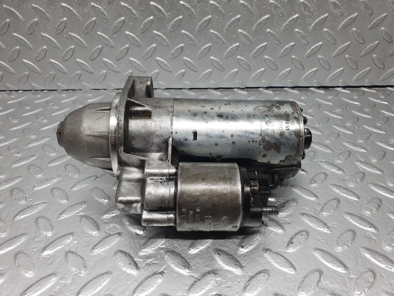 42928 Mercedes-Benz W201 190 2.0L Starter Motor Bosch 0001108003 0331303053