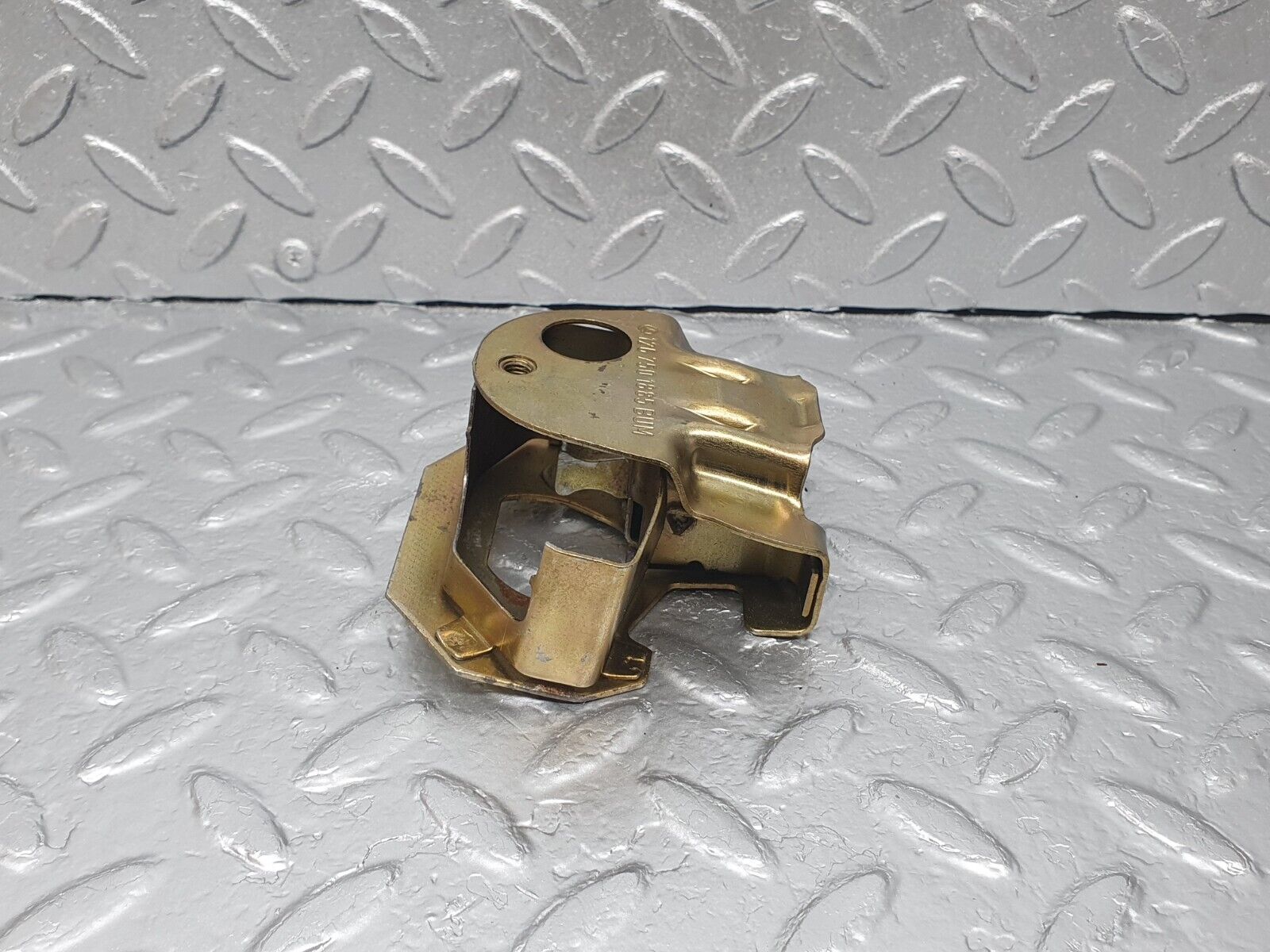 43525 Mercedes-Benz C126 380SEC Coupe Trunk Lock Latch 1267501885