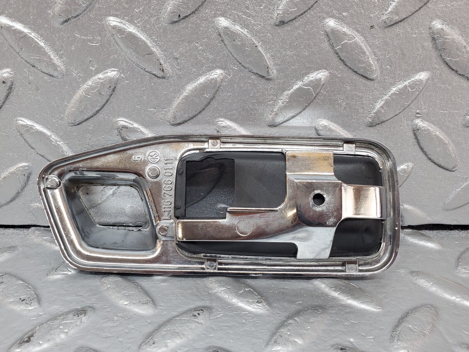 44407 Mercedes-Benz W123 280E Chrome Frame For Door Opener Left 1167660111