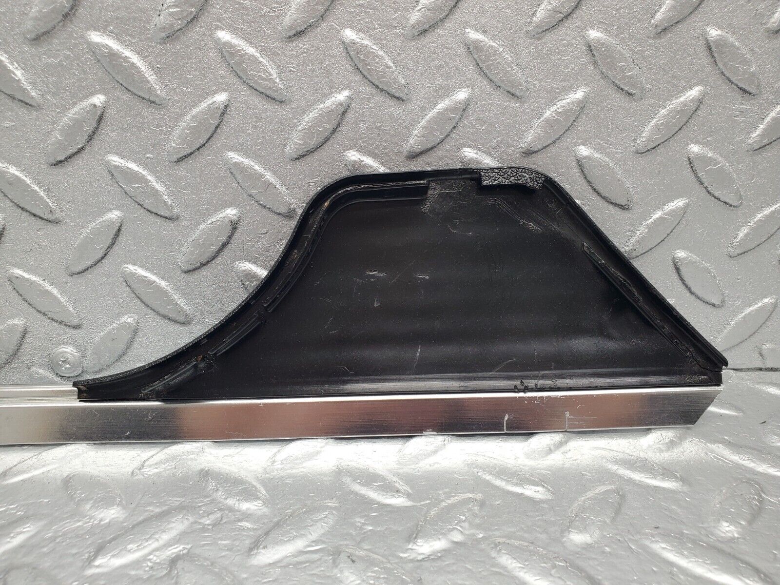 46375 Mercedes-Benz C123 280CE Coupe Seat Belt Presenter Cover Chrome Trim Left