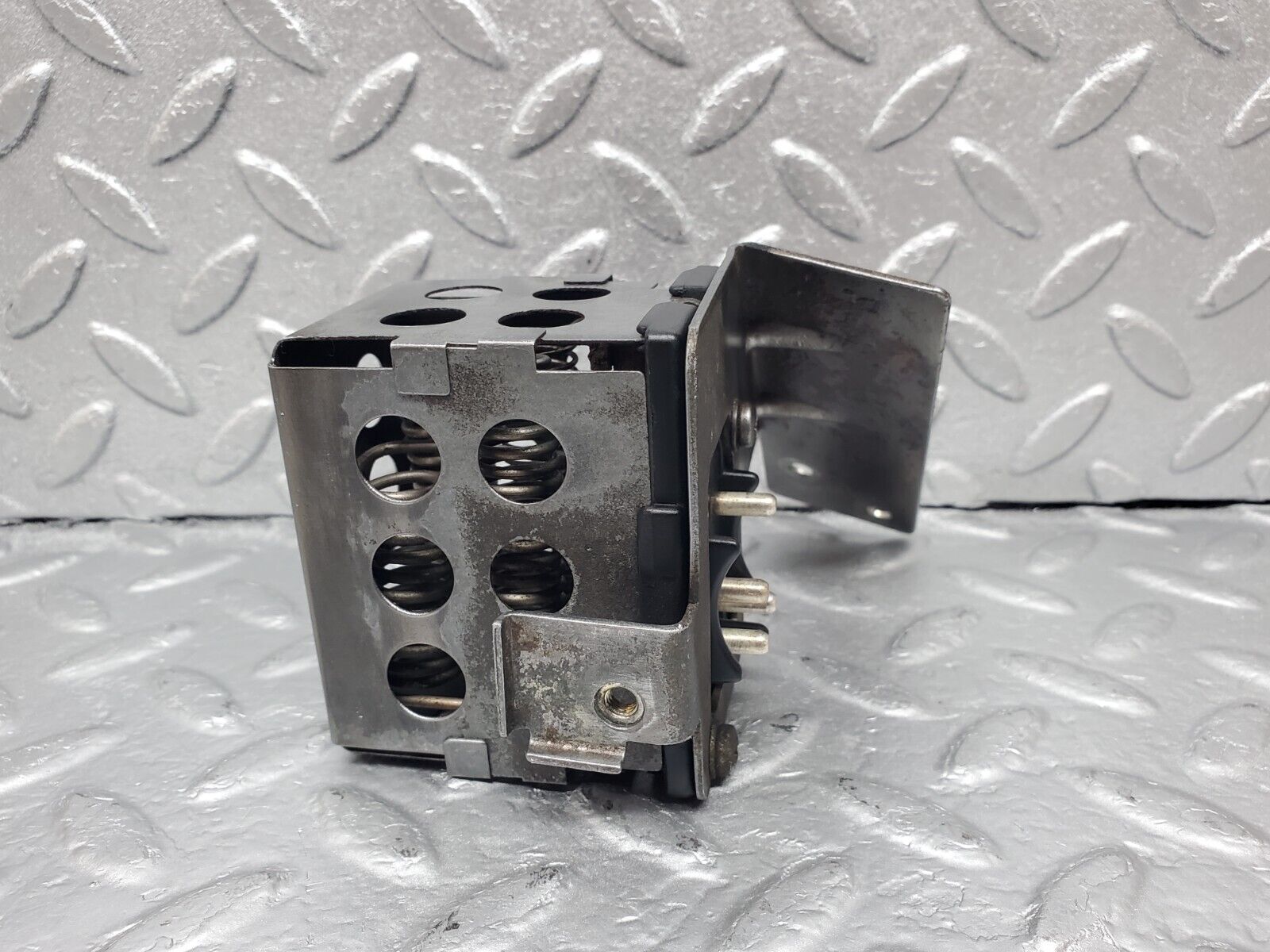 45838 Mercedes-Benz W126 420SE Heater Blower Resistor