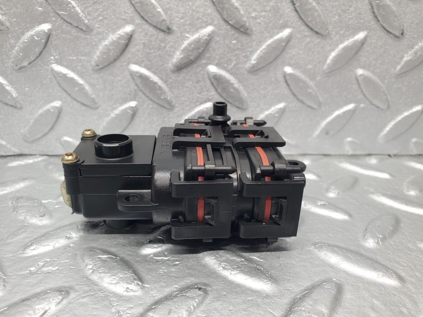 46995 Mercedes-Benz R129 320SL Coupe Heater Box Vacuum Actuator