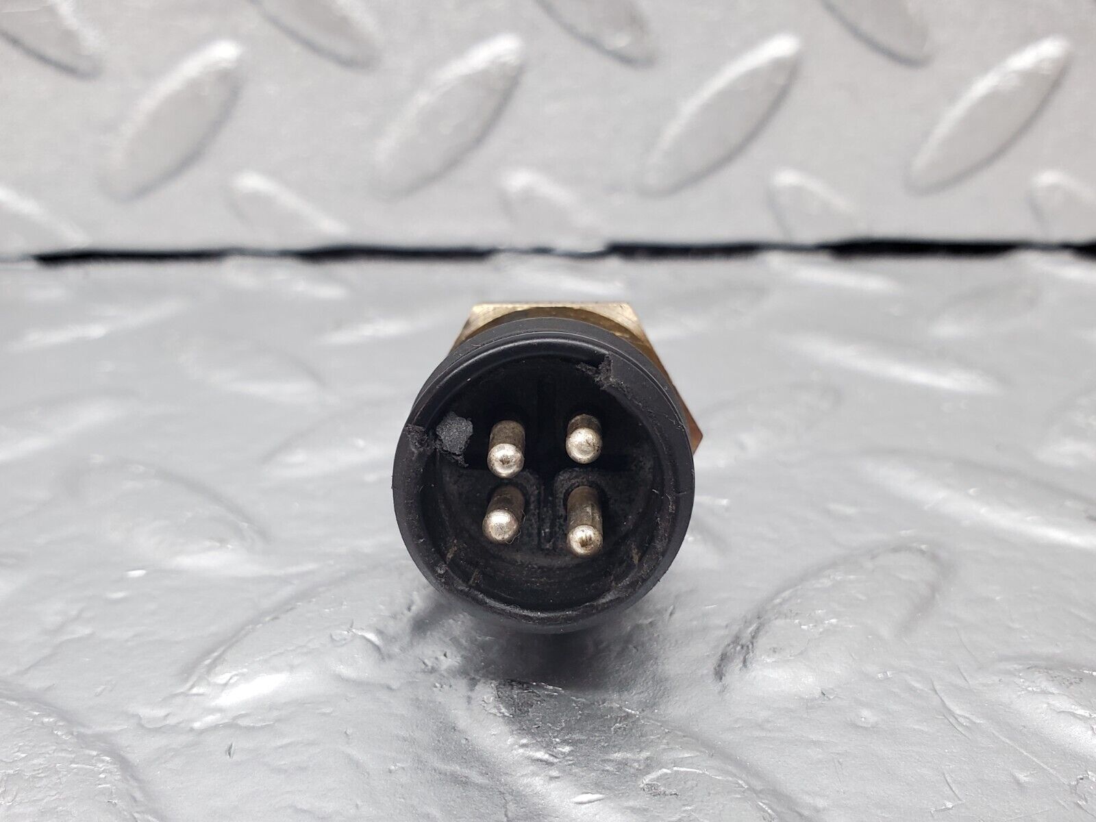 45341 Mercedes-Benz 280E M110.983 Coolant Temperature Sensor Beru 0085423217 0824121020