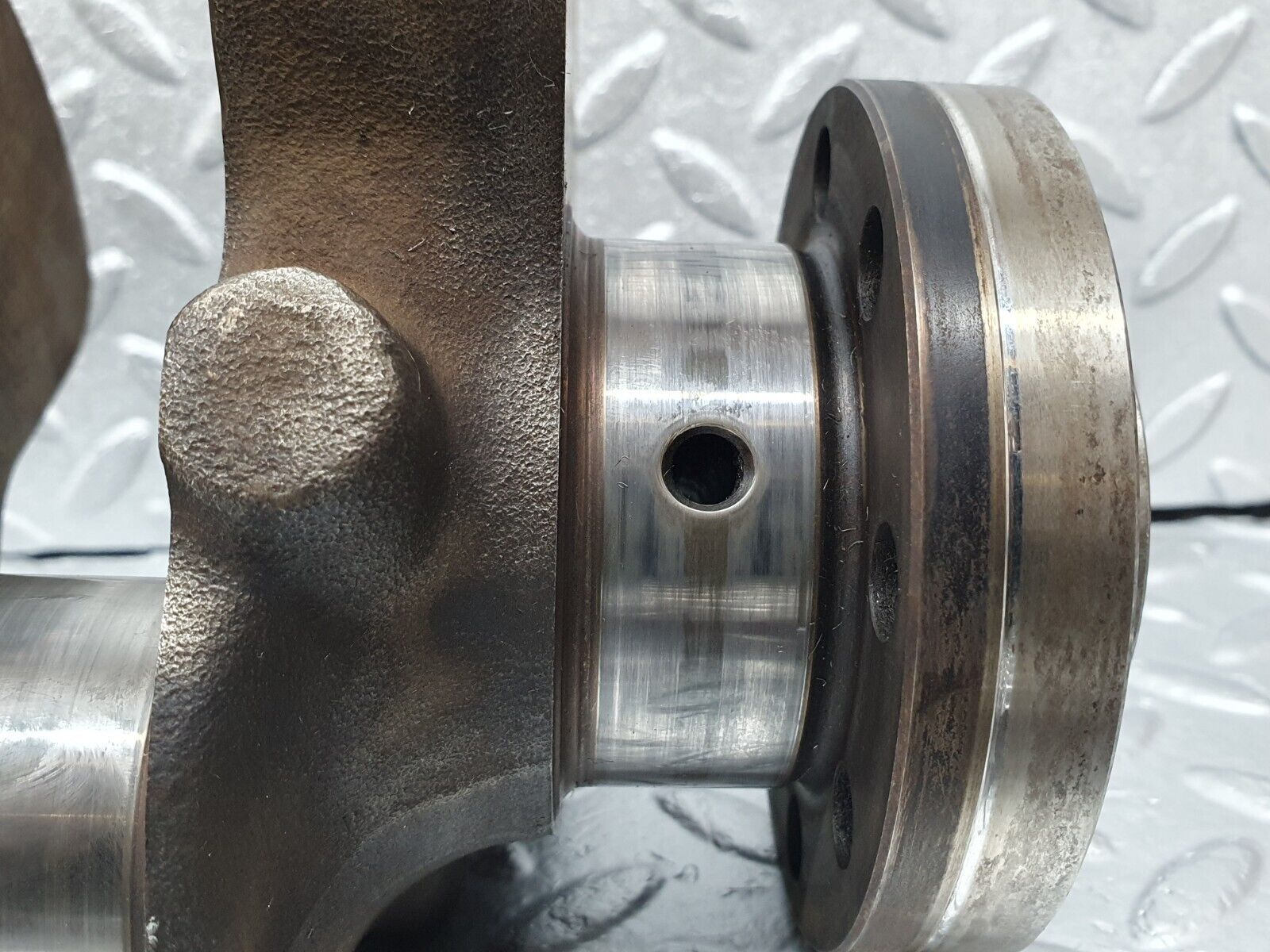 43811 Mercedes-Benz C126 380SEC Coupe Crankshaft 1160312201