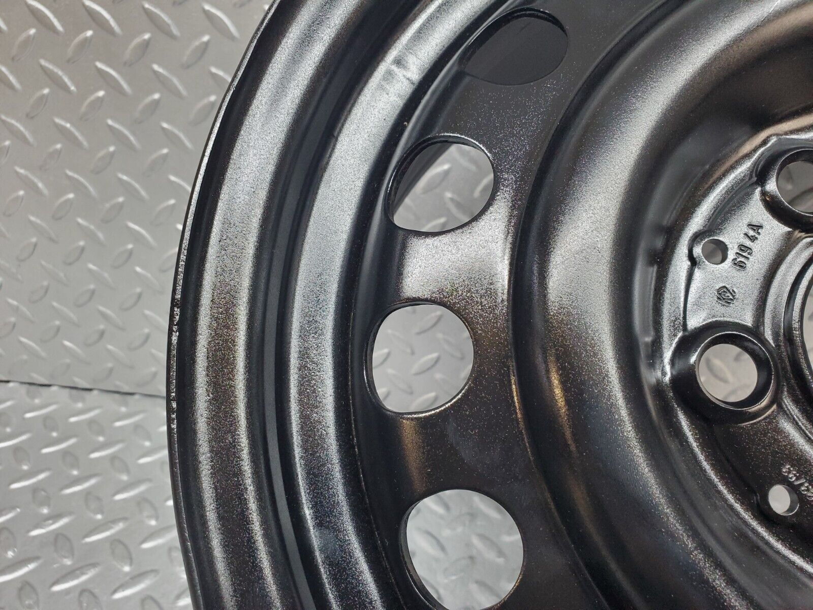 44879 Mercedes-Benz Steel Wheel 6.5Jx15H2 ET49 5x112 1244001202