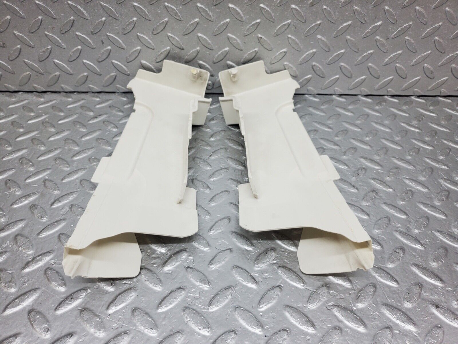 44606 Mercedes-Benz W124 220E Front Door Lock Cover Pair 1247231808