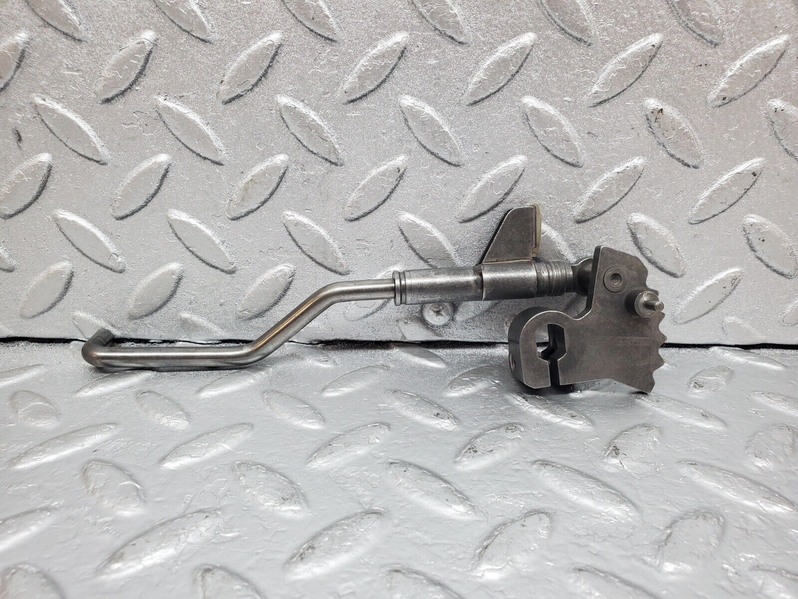 44572 Mercedes-Benz W123 280E Automatic Gearbox Linkage 722.309