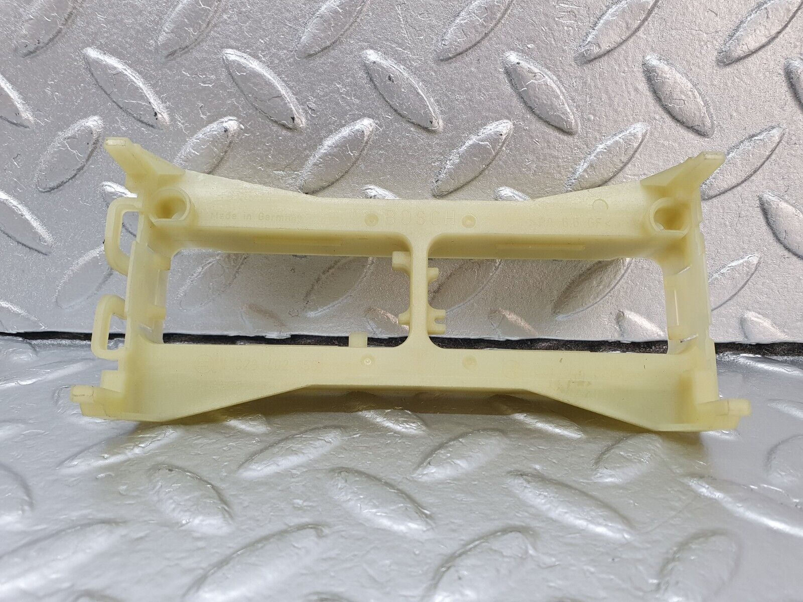 42547 Mercedes-Benz R129 320SL Coupe Cable Connector 0015450340 1928402156