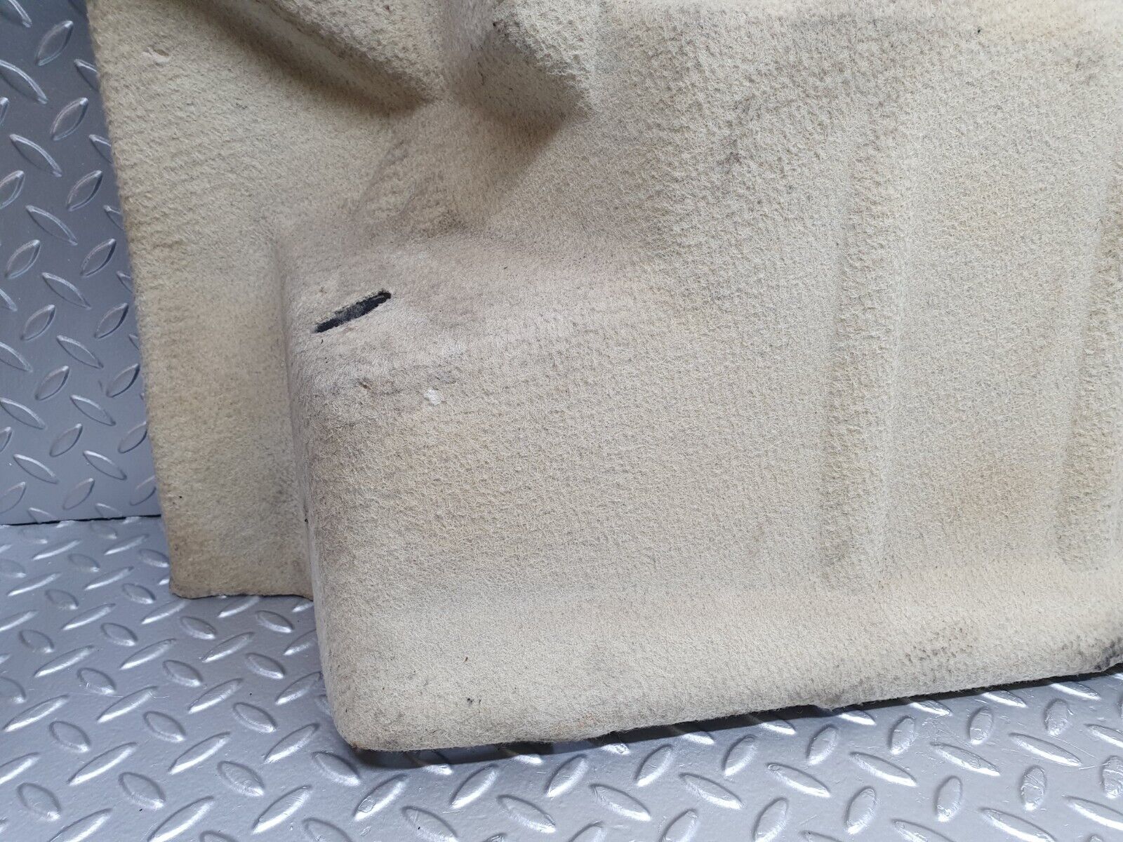 42261 Mercedes-Benz R129 320SL Coupe Fuel Tank Cover Plate Carpet Beige 1296903141