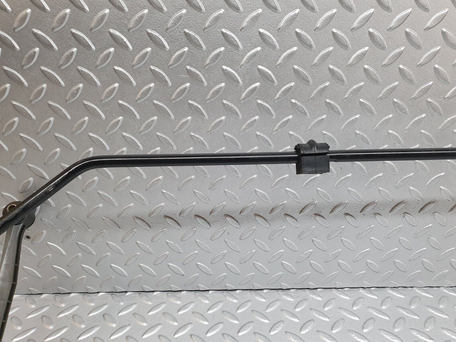 42073 Mercedes-Benz W202 C200 Anti Roll Bar Rear Axle 1243260116 2023260765