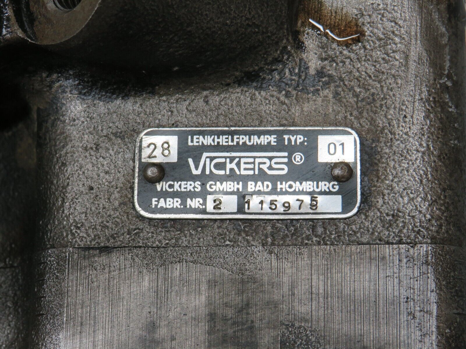 32848 Mercedes-Benz C107 R107 350 V8 Power Steering Pump 1164600183