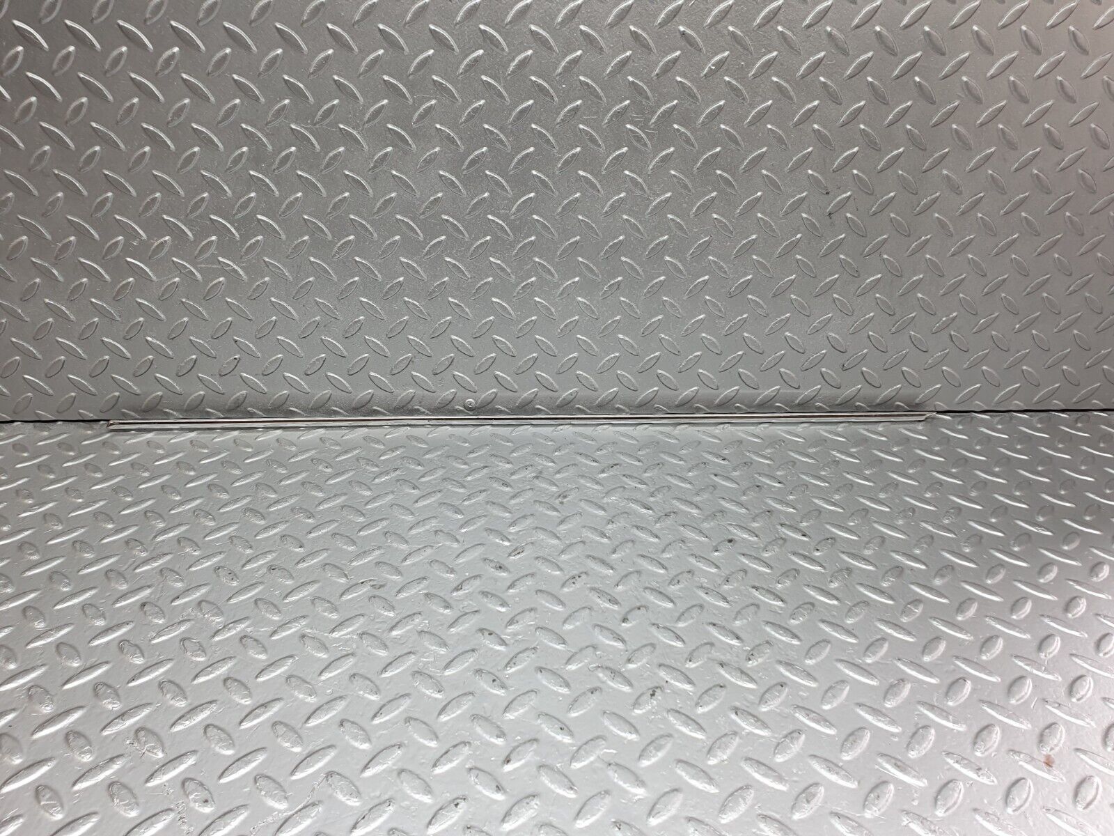 43472 Mercedes-Benz W108 280SE Right Door Card Chrome Trim