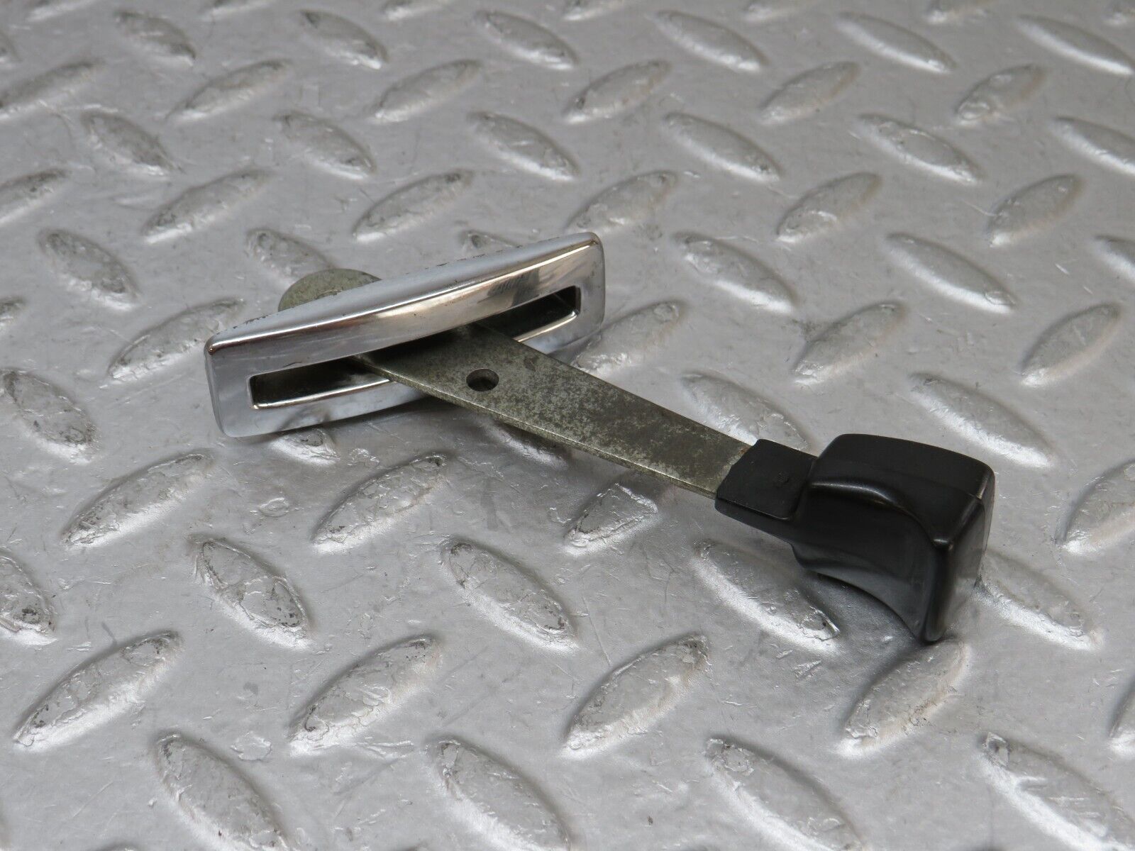 35532 Mercedes-Benz R107 280SL Left Seat Folding Lever