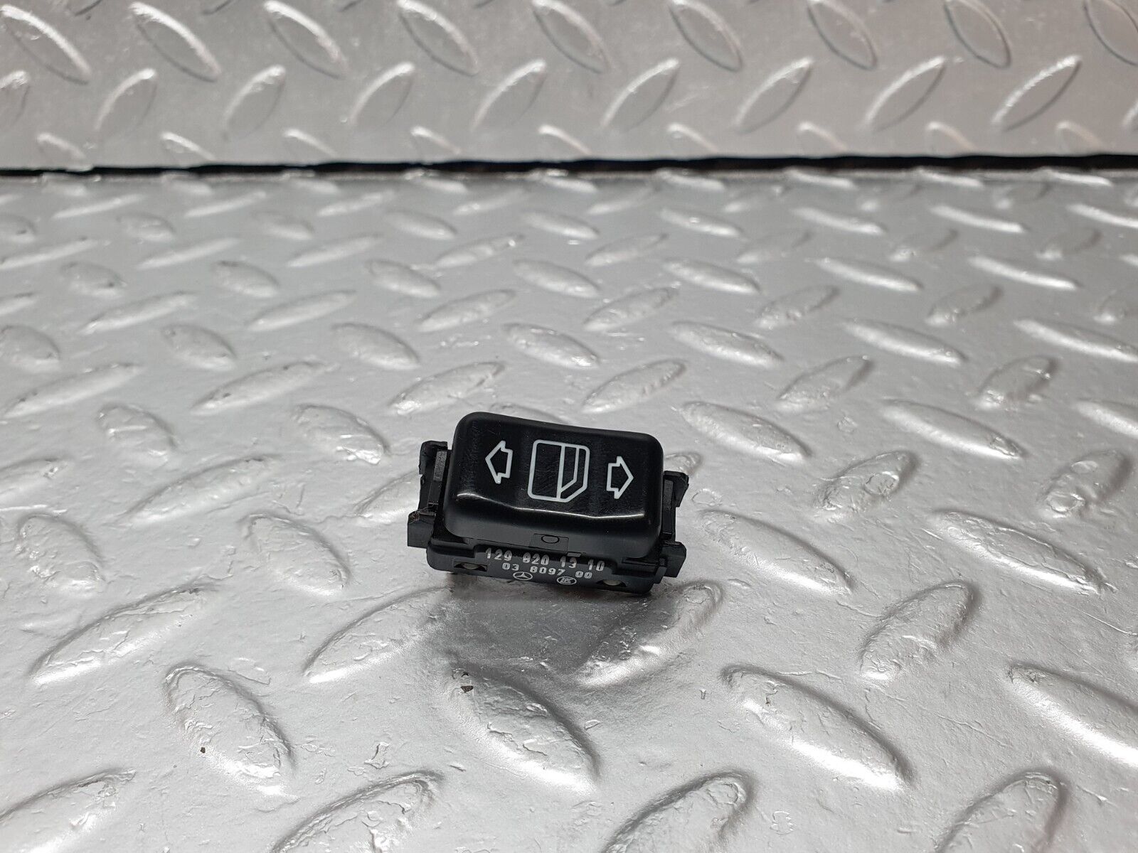 42388 Mercedes-Benz R129 320SL Coupe Left Door Window Switch 1298201310