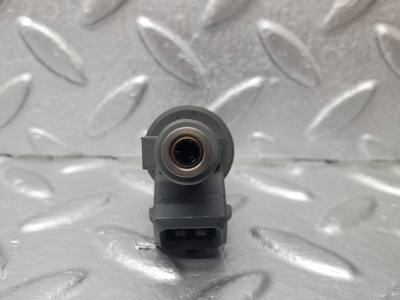 46243 Mercedes-Benz W124 280E Fuel Injector Bosch 0280155209 0000787323